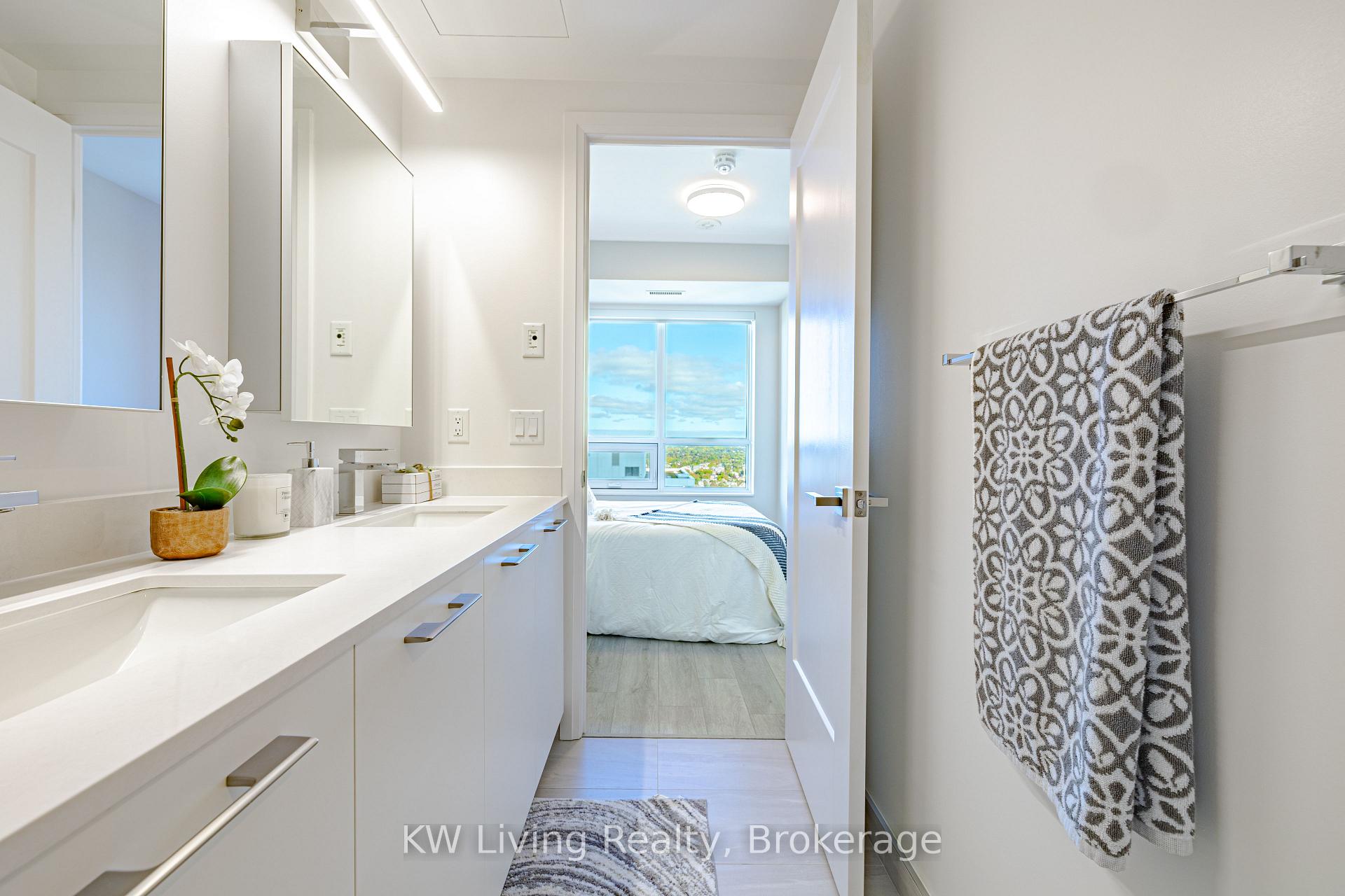 Photo 17 of Unit 2610, 8 Water Walk Drive, Markham, Unionville — HOMEH