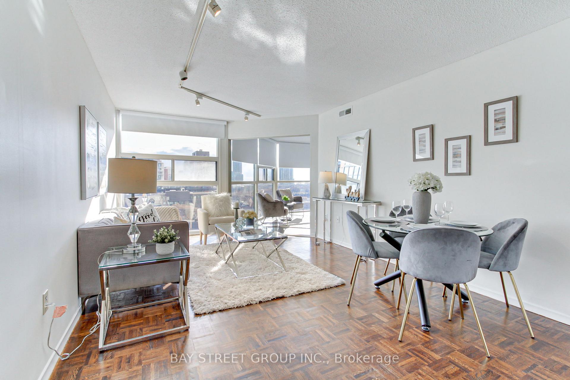Photo 1 of Unit 913, 705 King Street W, Toronto, Niagara — HOMEH
