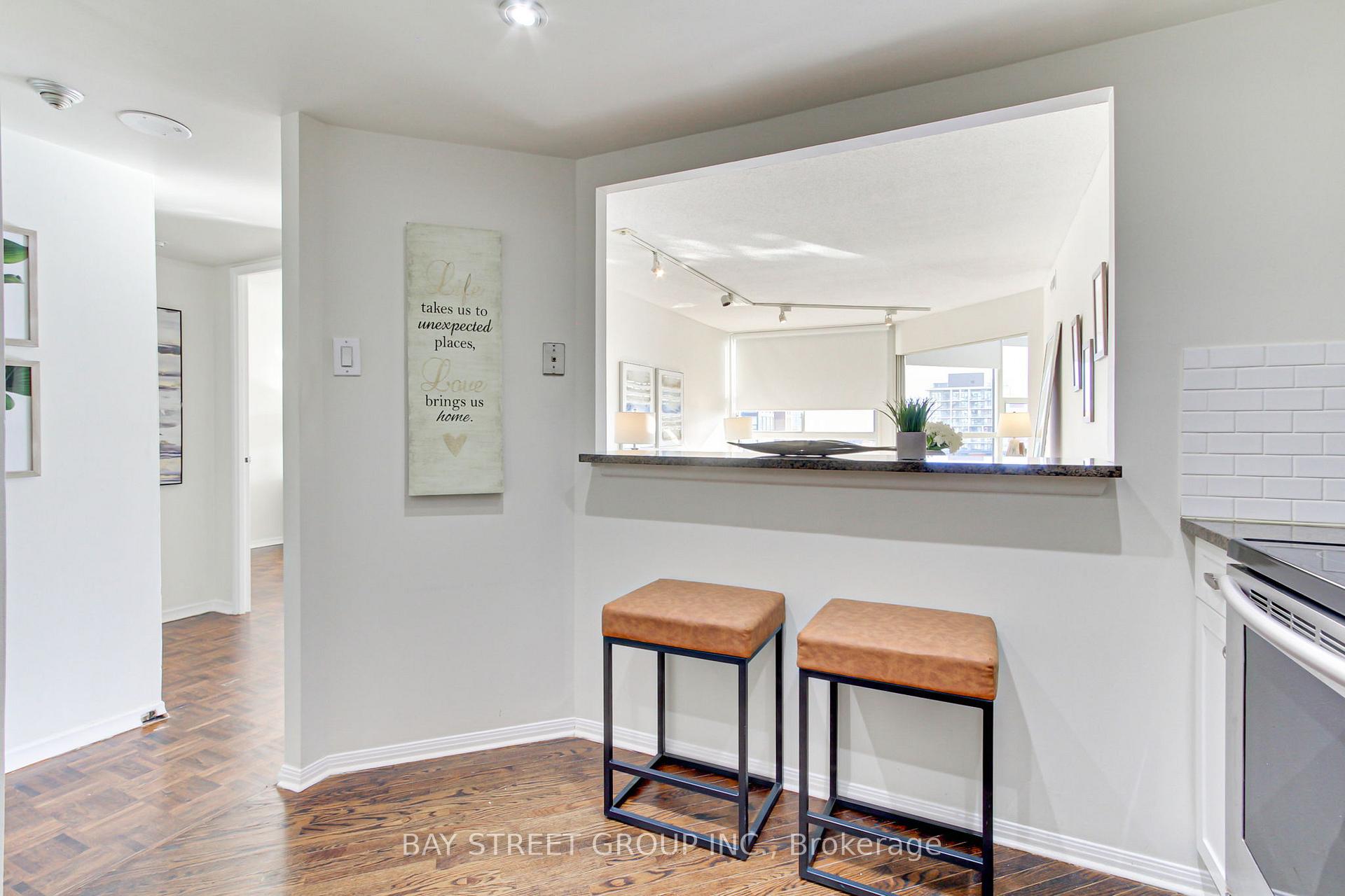 Photo 30 of Unit 913, 705 King Street W, Toronto, Niagara — HOMEH
