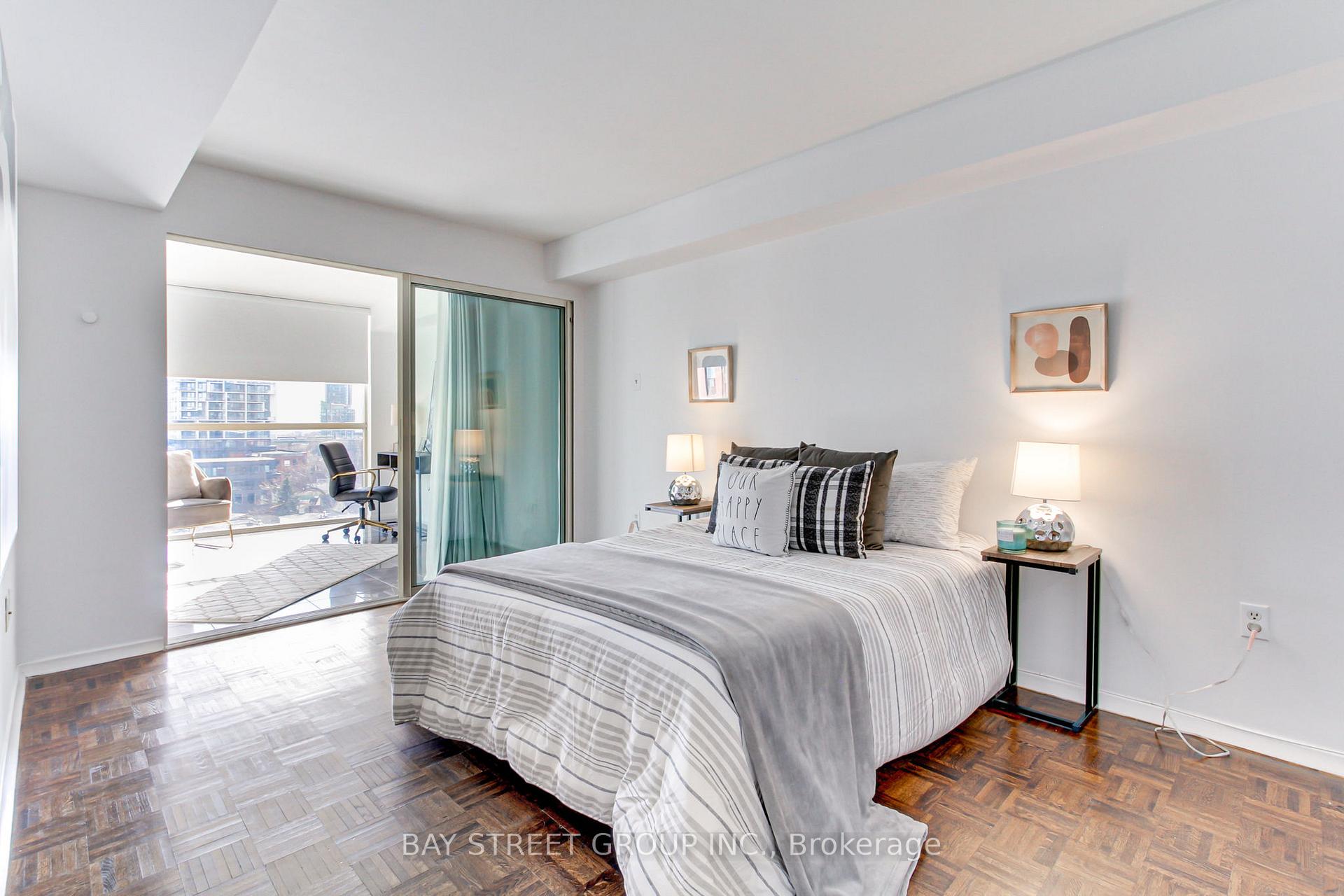 Photo 17 of Unit 913, 705 King Street W, Toronto, Niagara — HOMEH