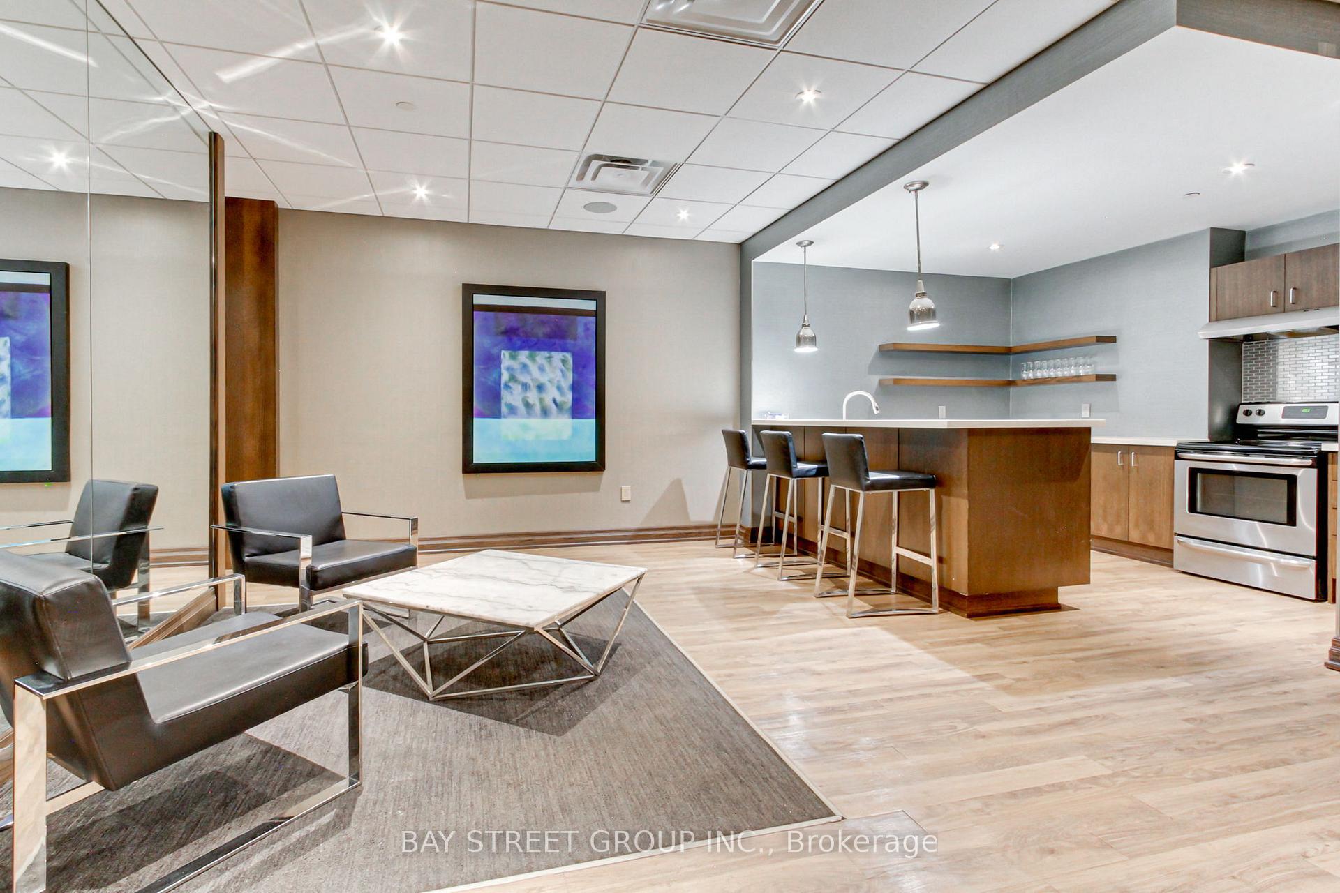 Photo 20 of Unit 913, 705 King Street W, Toronto, Niagara — HOMEH