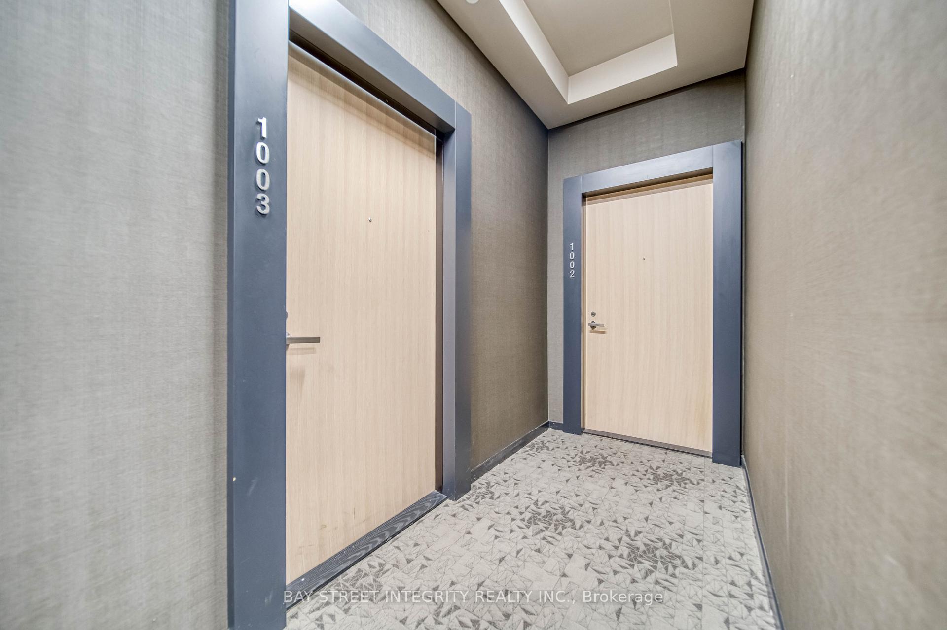 Photo 3 of Unit 1002, 5 Soudan Avenue, Toronto, Mount Pleasant West — HOMEH