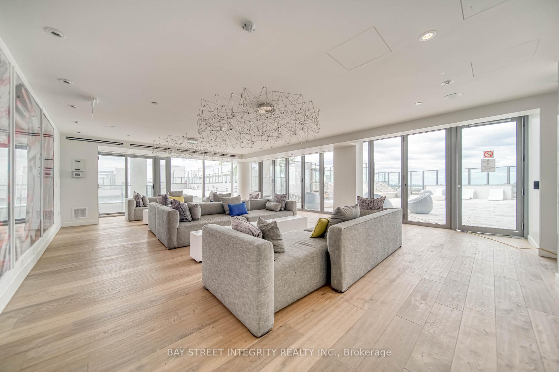Photo 23 of Unit 1002, 5 Soudan Avenue, Toronto, Mount Pleasant West — HOMEH
