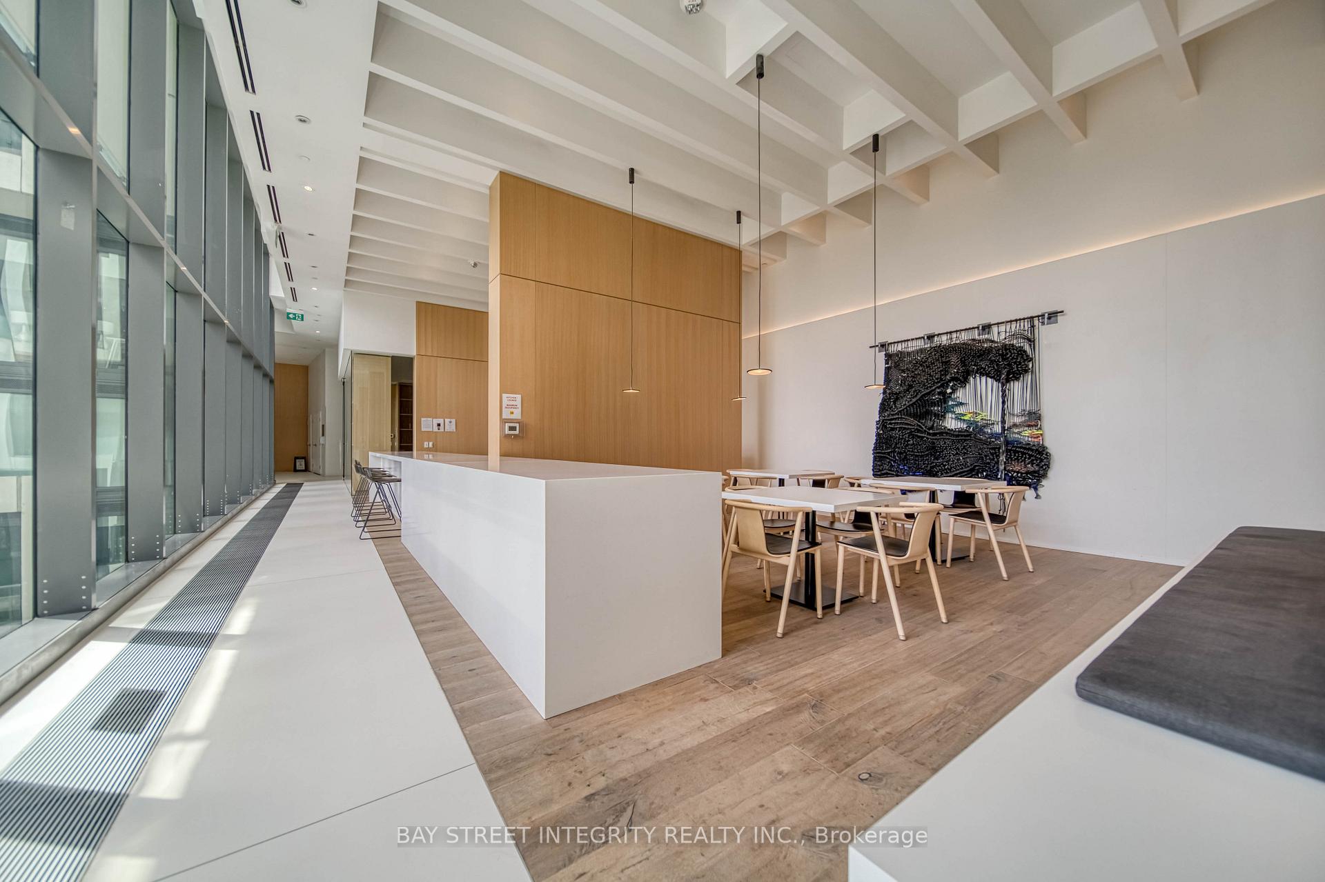 Photo 25 of Unit 1002, 5 Soudan Avenue, Toronto, Mount Pleasant West — HOMEH