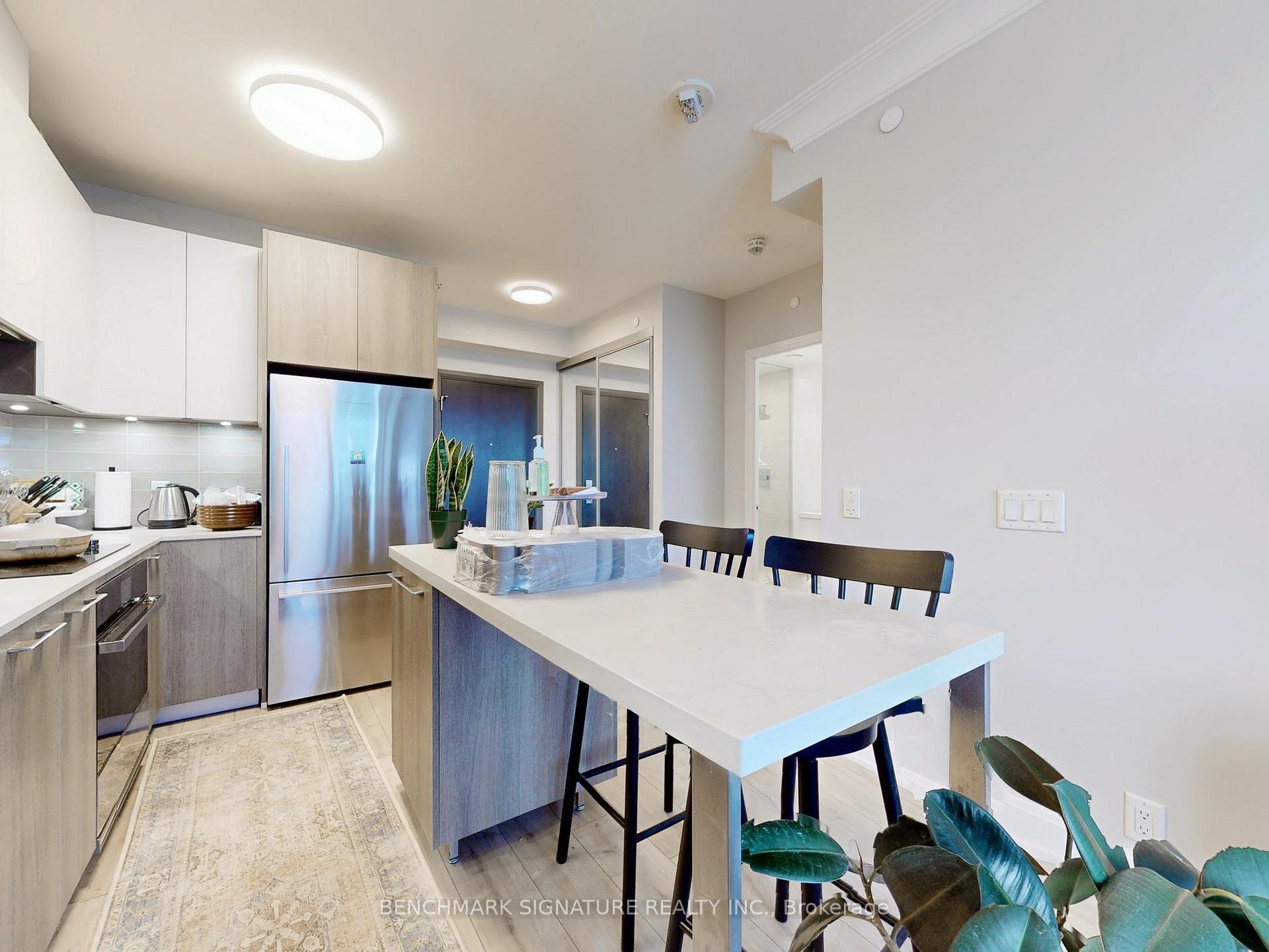 Photo 8 of Unit 1203, 38 Water Walk Drive, Markham, Unionville — HOMEH