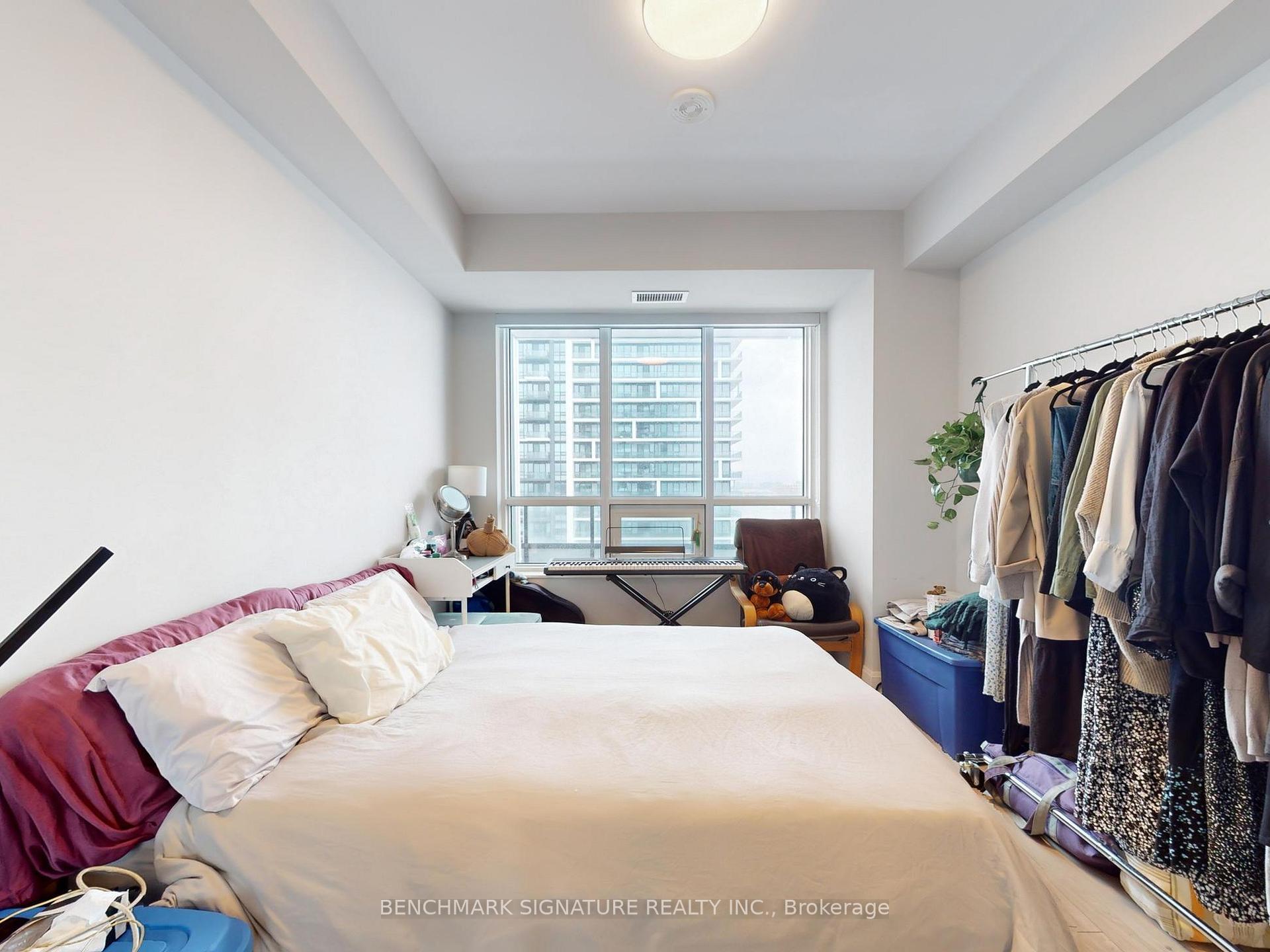 Photo 11 of Unit 1203, 38 Water Walk Drive, Markham, Unionville — HOMEH