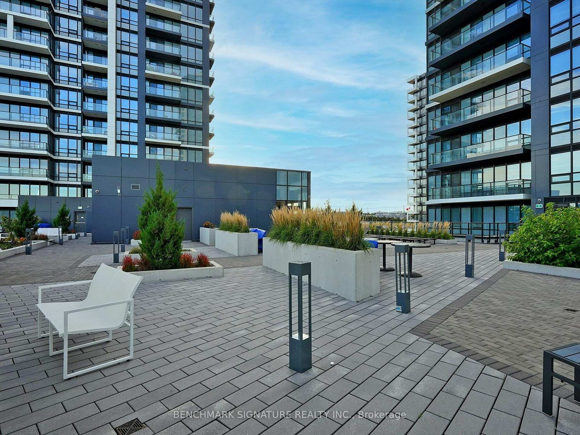 Photo 22 of Unit 1203, 38 Water Walk Drive, Markham, Unionville — HOMEH