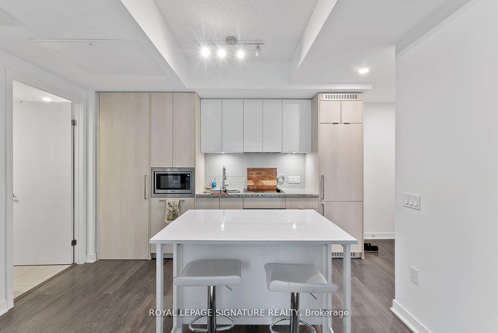Photo 13 of Unit 320, 115 Blue Jays Way, Toronto, Waterfront Communities — HOMEH