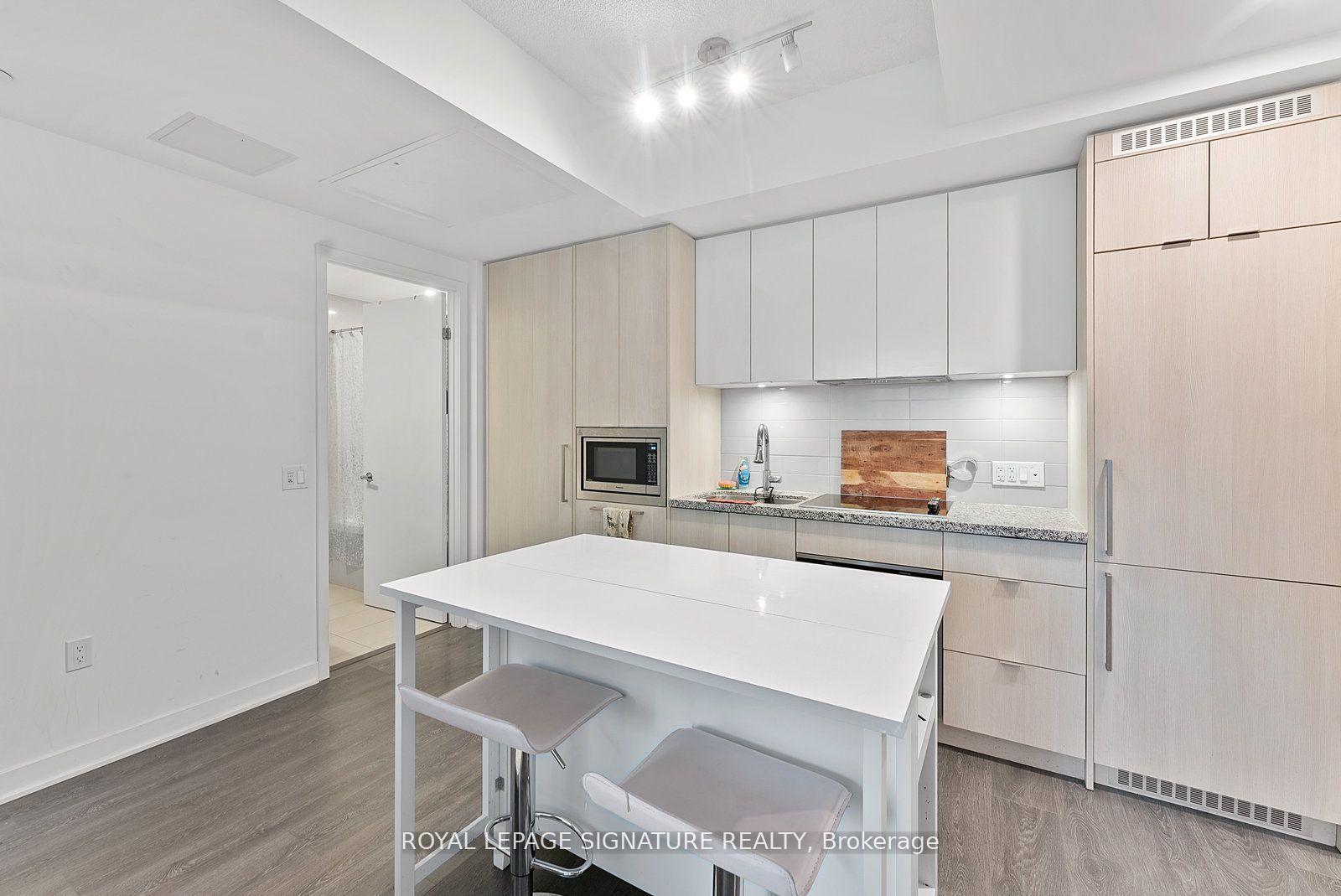 Photo 15 of Unit 320, 115 Blue Jays Way, Toronto, Waterfront Communities — HOMEH