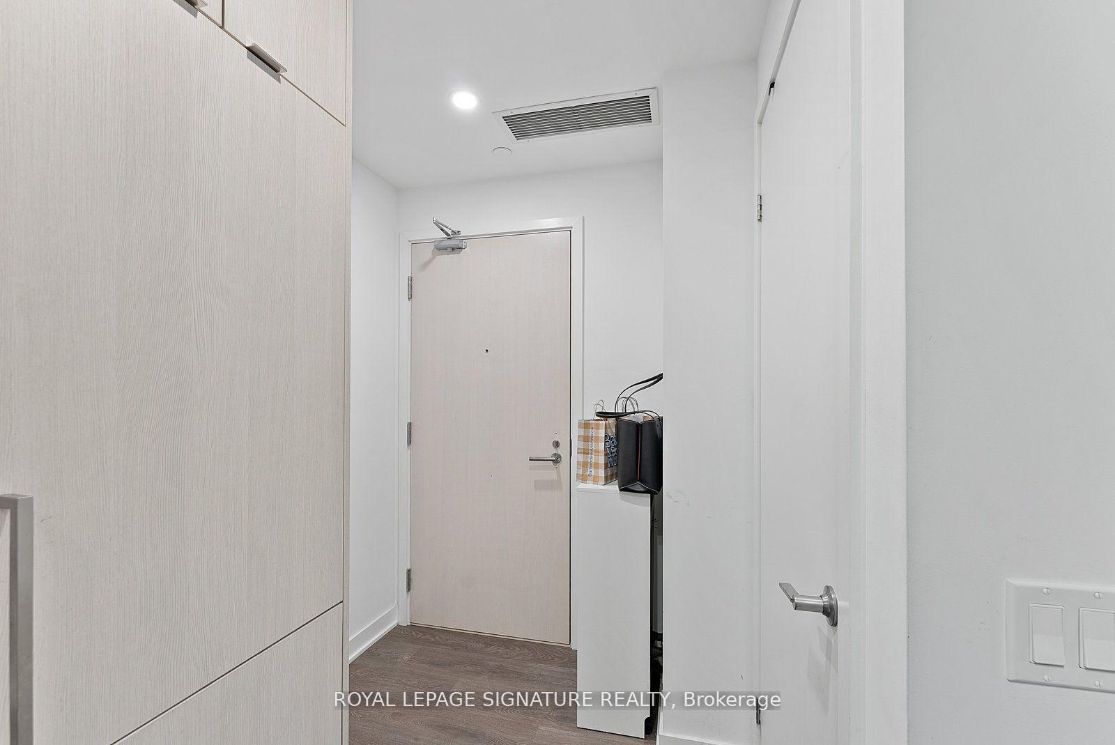 Photo 10 of Unit 320, 115 Blue Jays Way, Toronto, Waterfront Communities — HOMEH