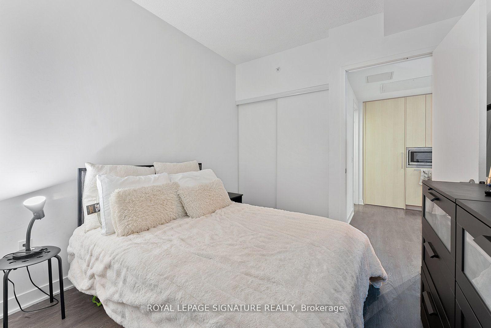 Photo 14 of Unit 320, 115 Blue Jays Way, Toronto, Waterfront Communities — HOMEH