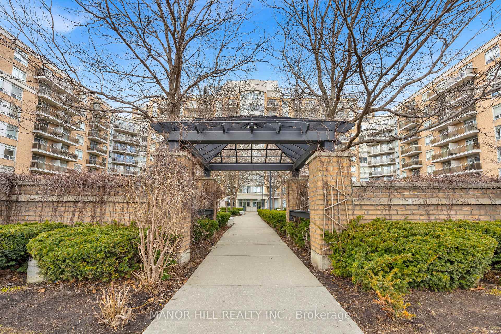 Photo 3 of Unit 706, 650 Lawrence Avenue, Toronto, Englemount-Lawrence — HOMEH
