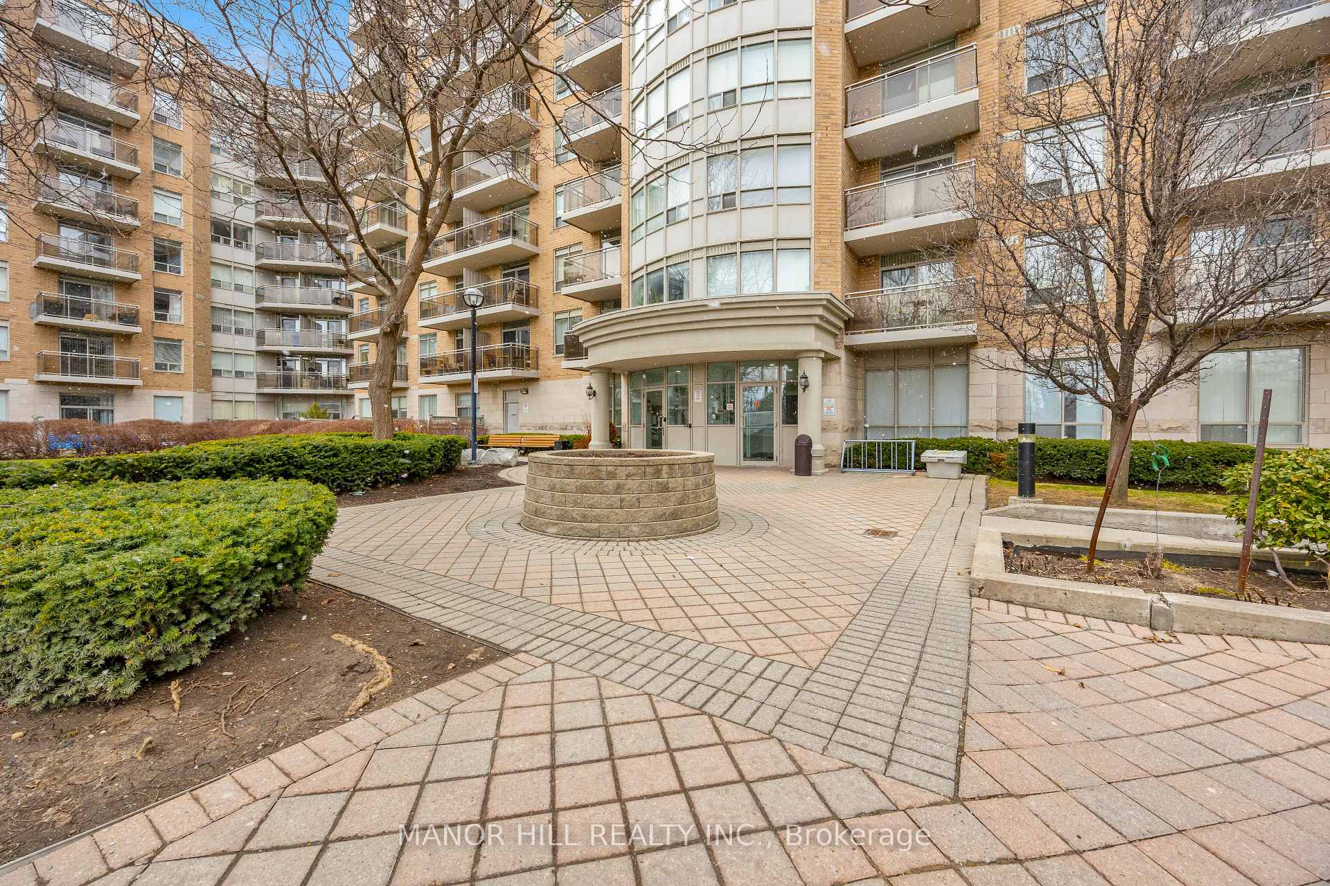 Photo 4 of Unit 706, 650 Lawrence Avenue, Toronto, Englemount-Lawrence — HOMEH