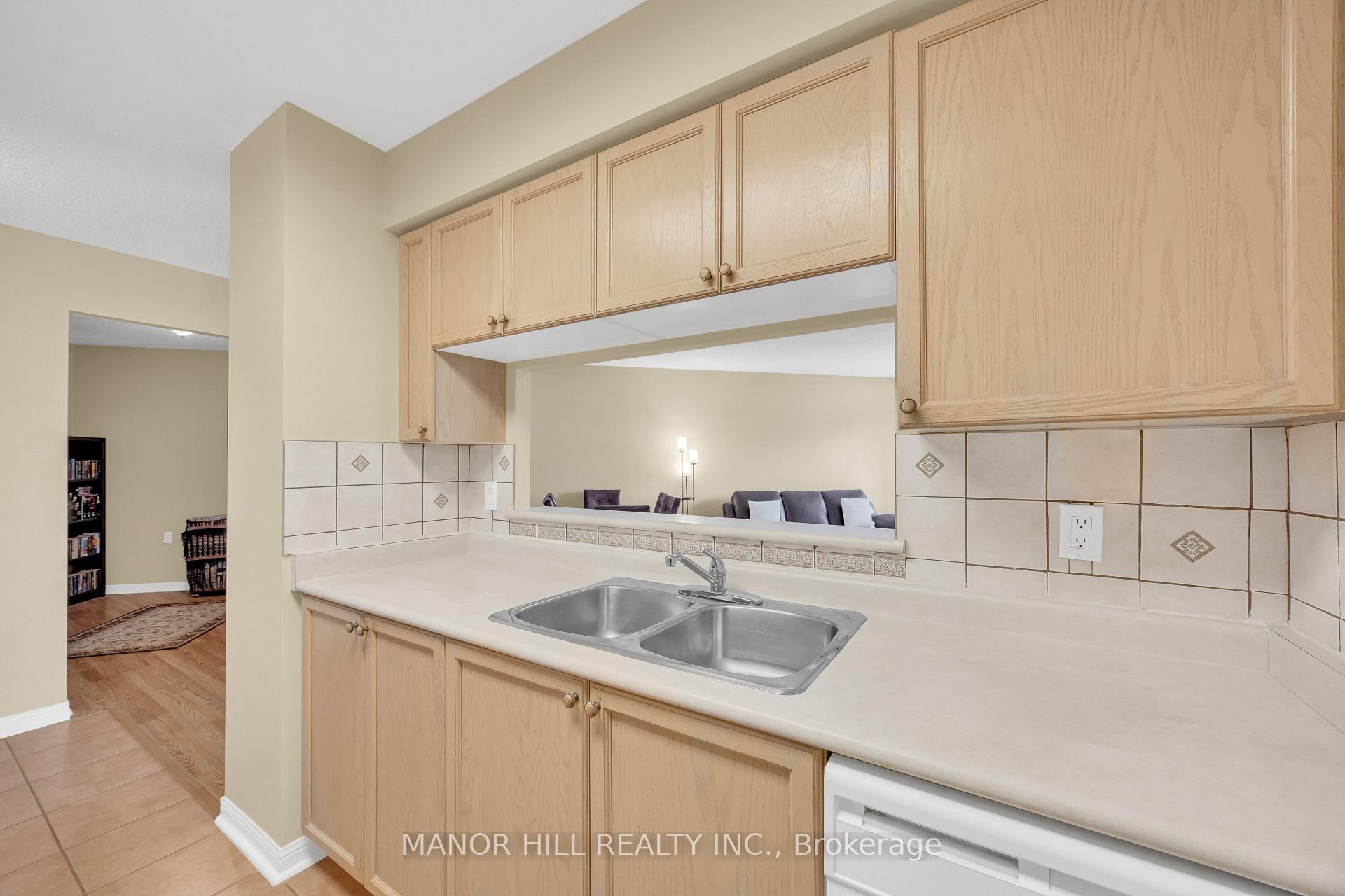Photo 16 of Unit 706, 650 Lawrence Avenue, Toronto, Englemount-Lawrence — HOMEH