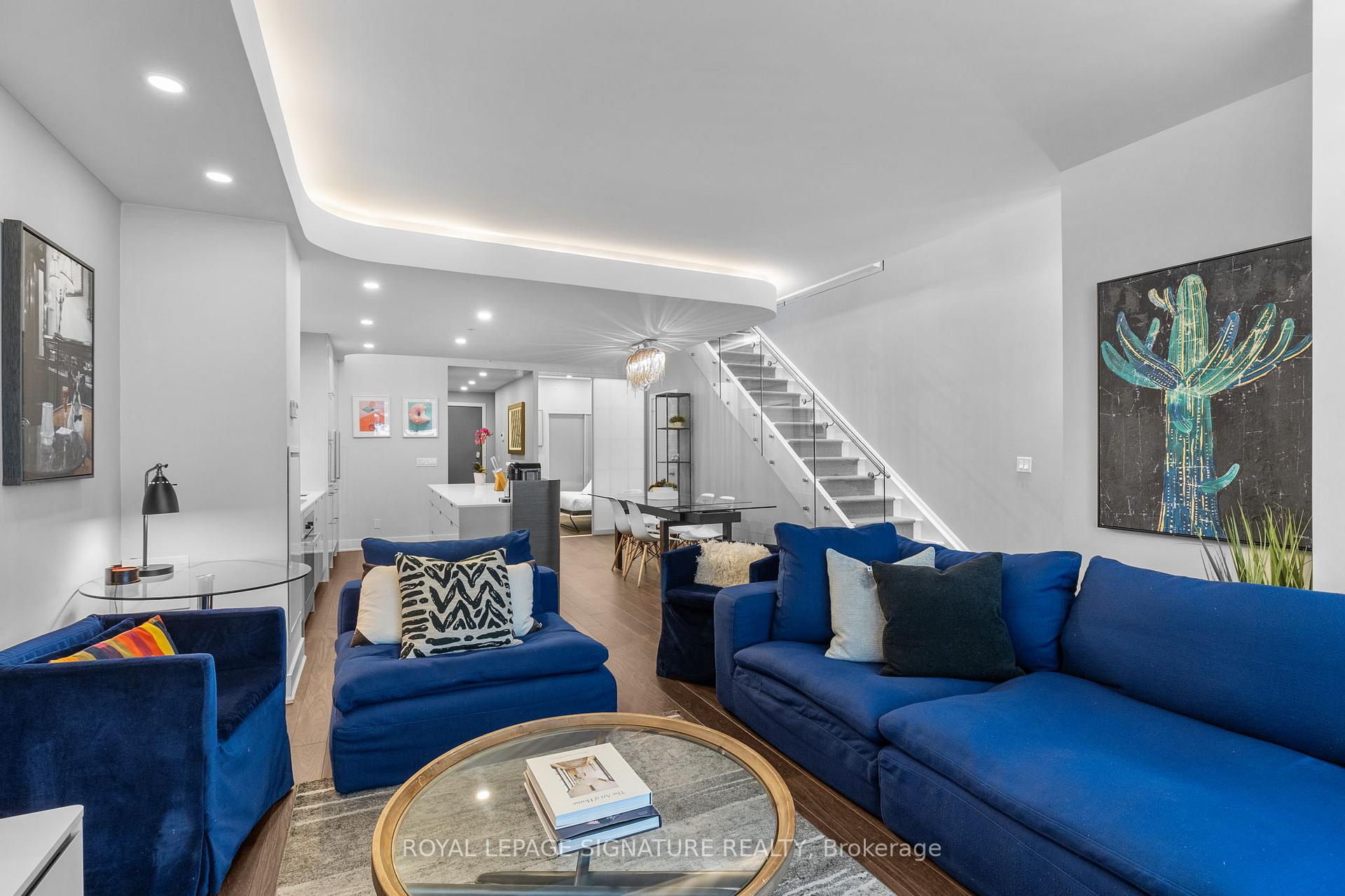 Photo 9 of Unit TH20, 30 Nelson Street, Toronto, Waterfront Communities — HOMEH