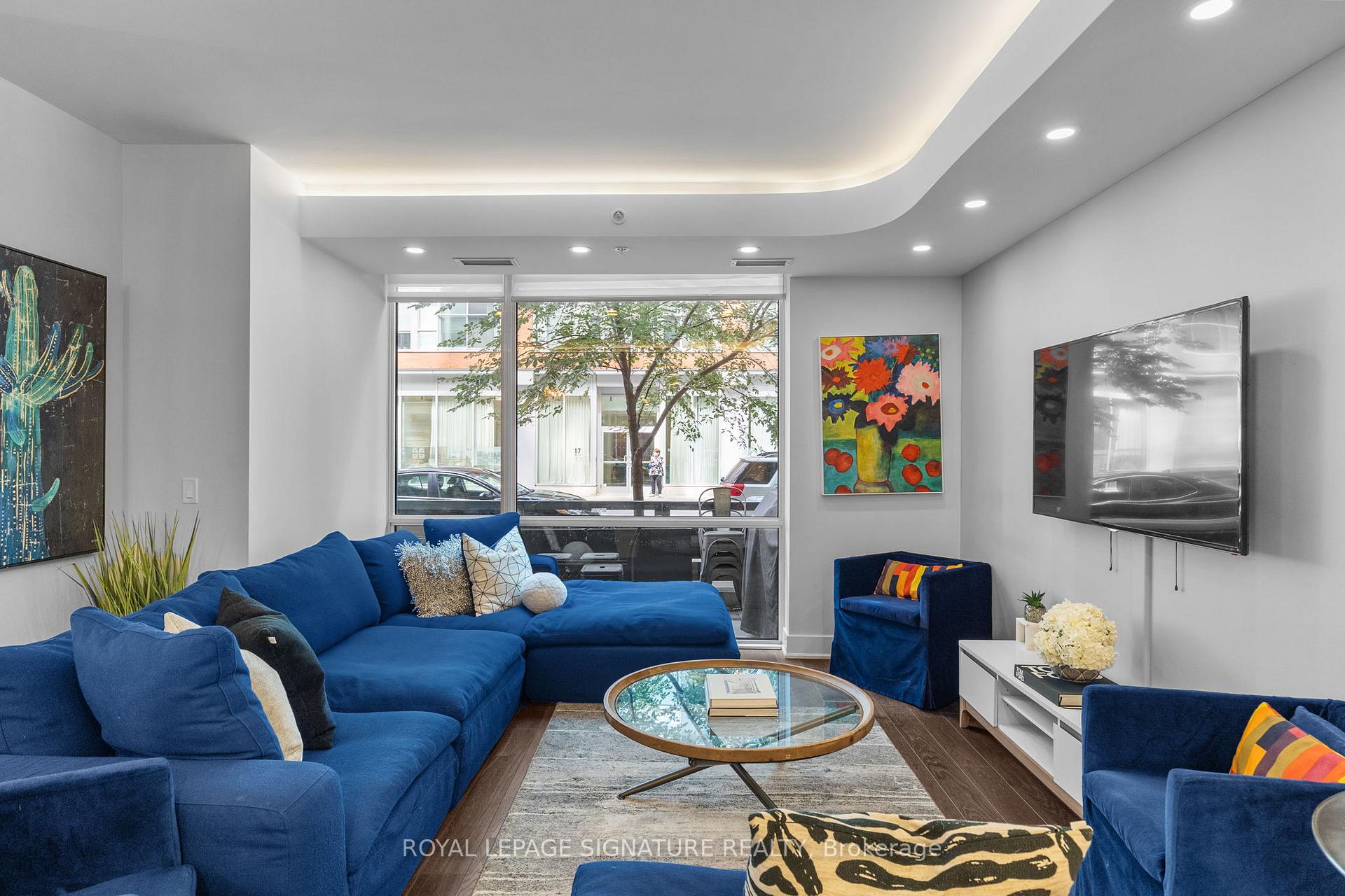 Photo 12 of Unit TH20, 30 Nelson Street, Toronto, Waterfront Communities — HOMEH