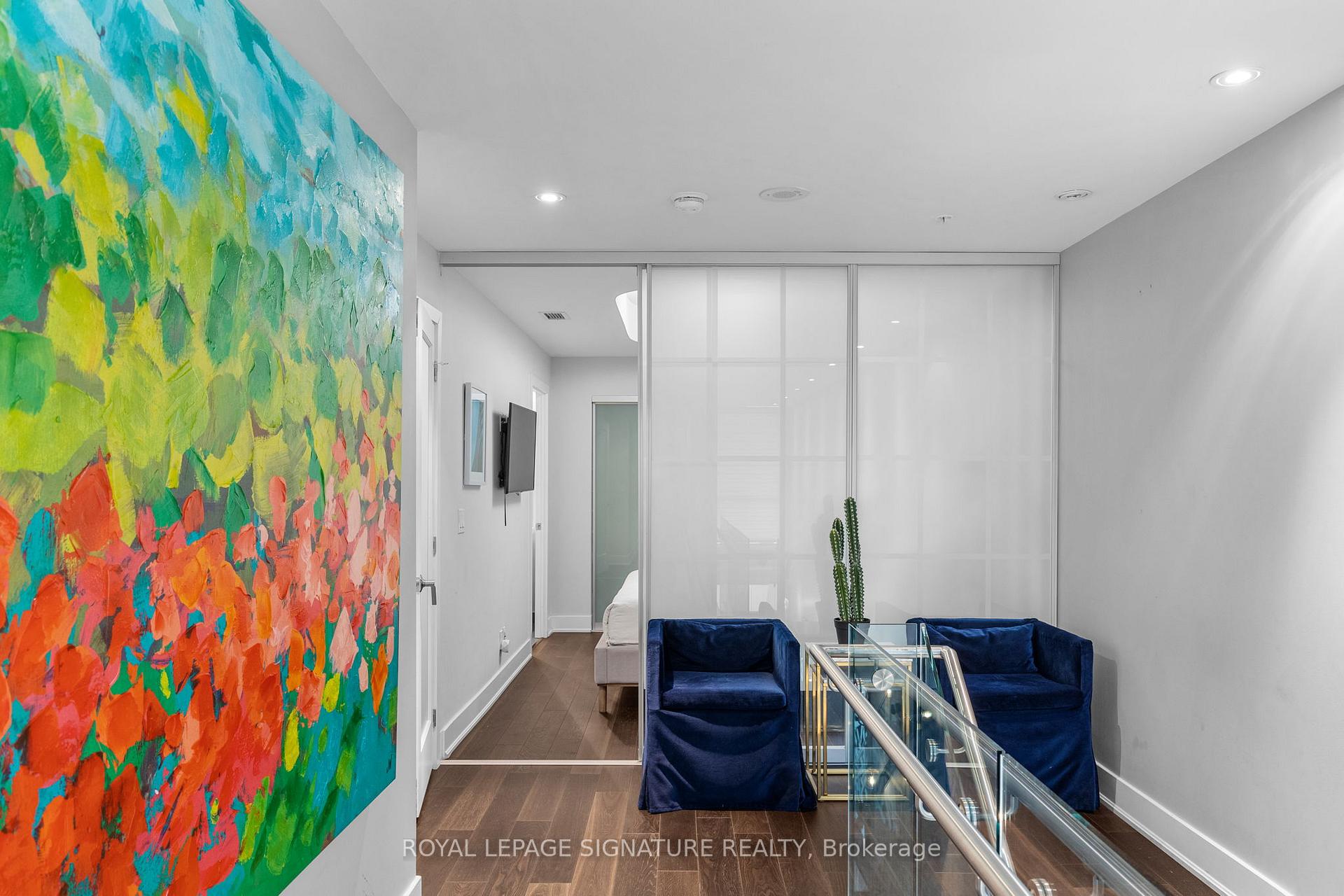 Photo 16 of Unit TH20, 30 Nelson Street, Toronto, Waterfront Communities — HOMEH