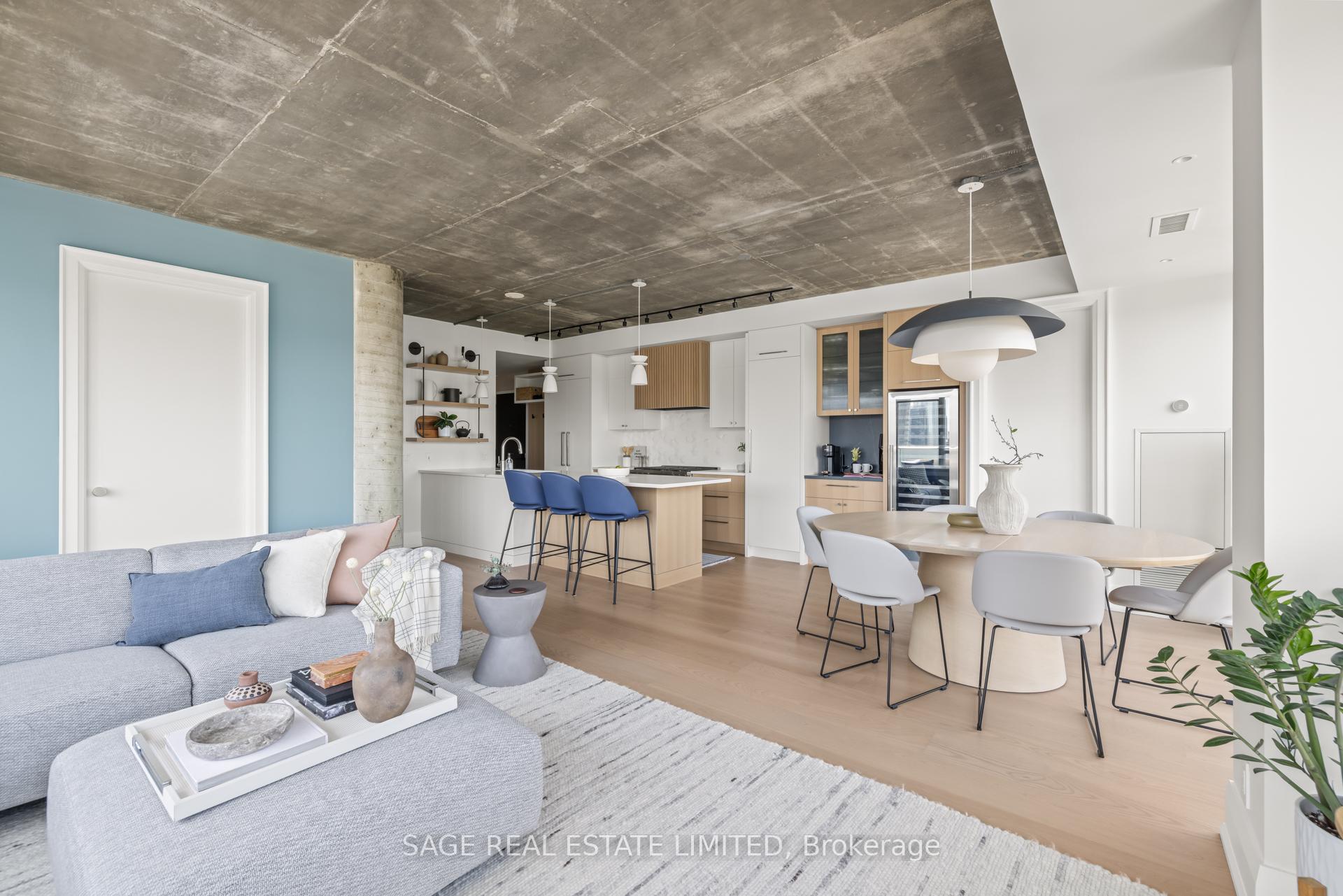 Photo 14 of Unit 912, 1 Shaw Street, Toronto, Niagara — HOMEH