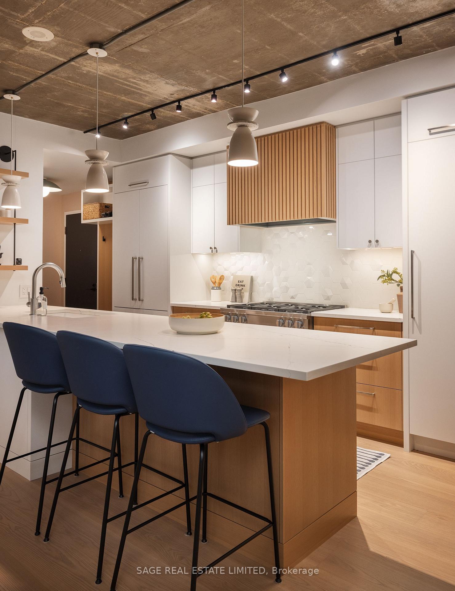 Photo 27 of Unit 912, 1 Shaw Street, Toronto, Niagara — HOMEH