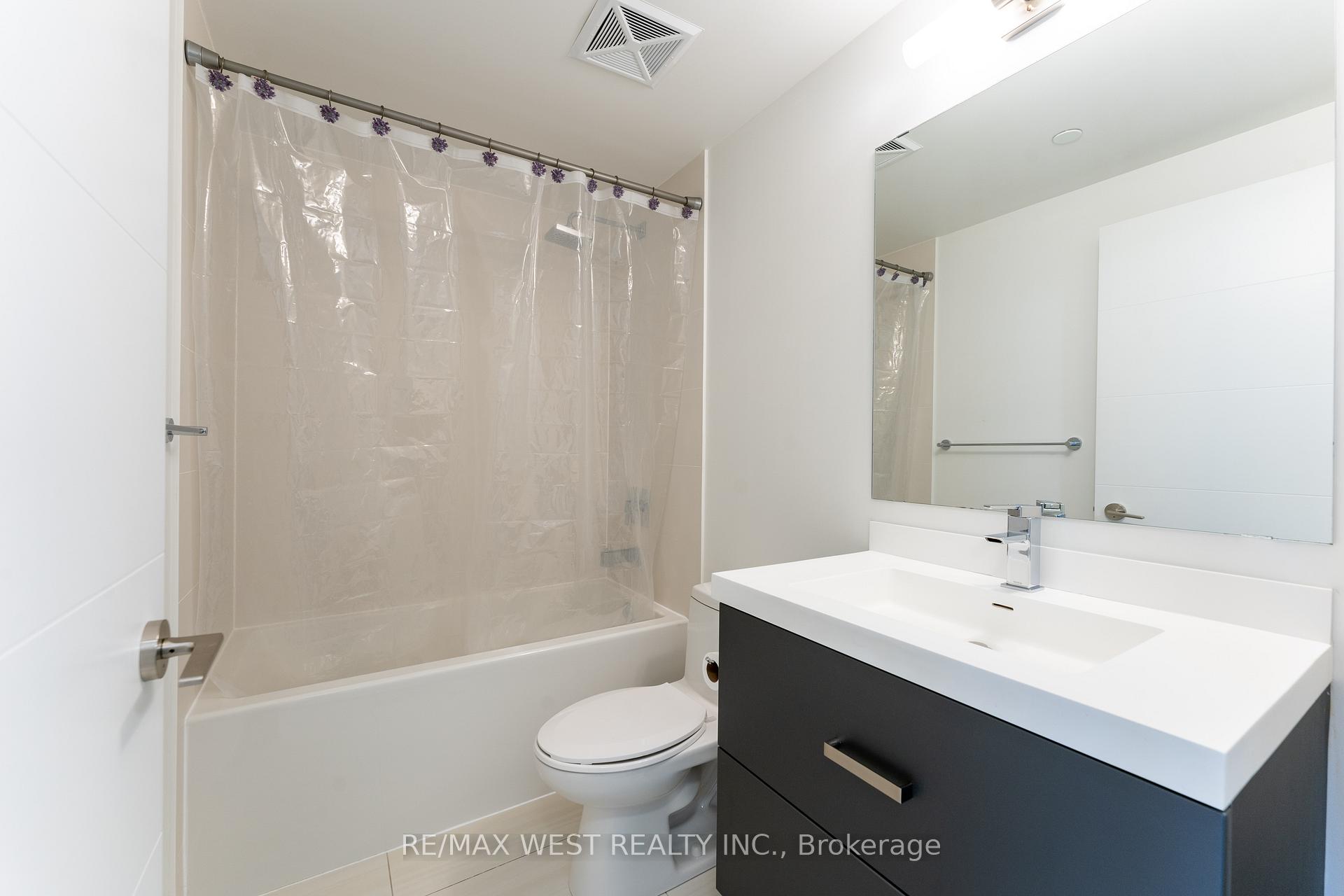 Photo 7 of Unit 3708, 50 Wellesley Street E, Toronto, Church-Yonge Corridor — HOMEH
