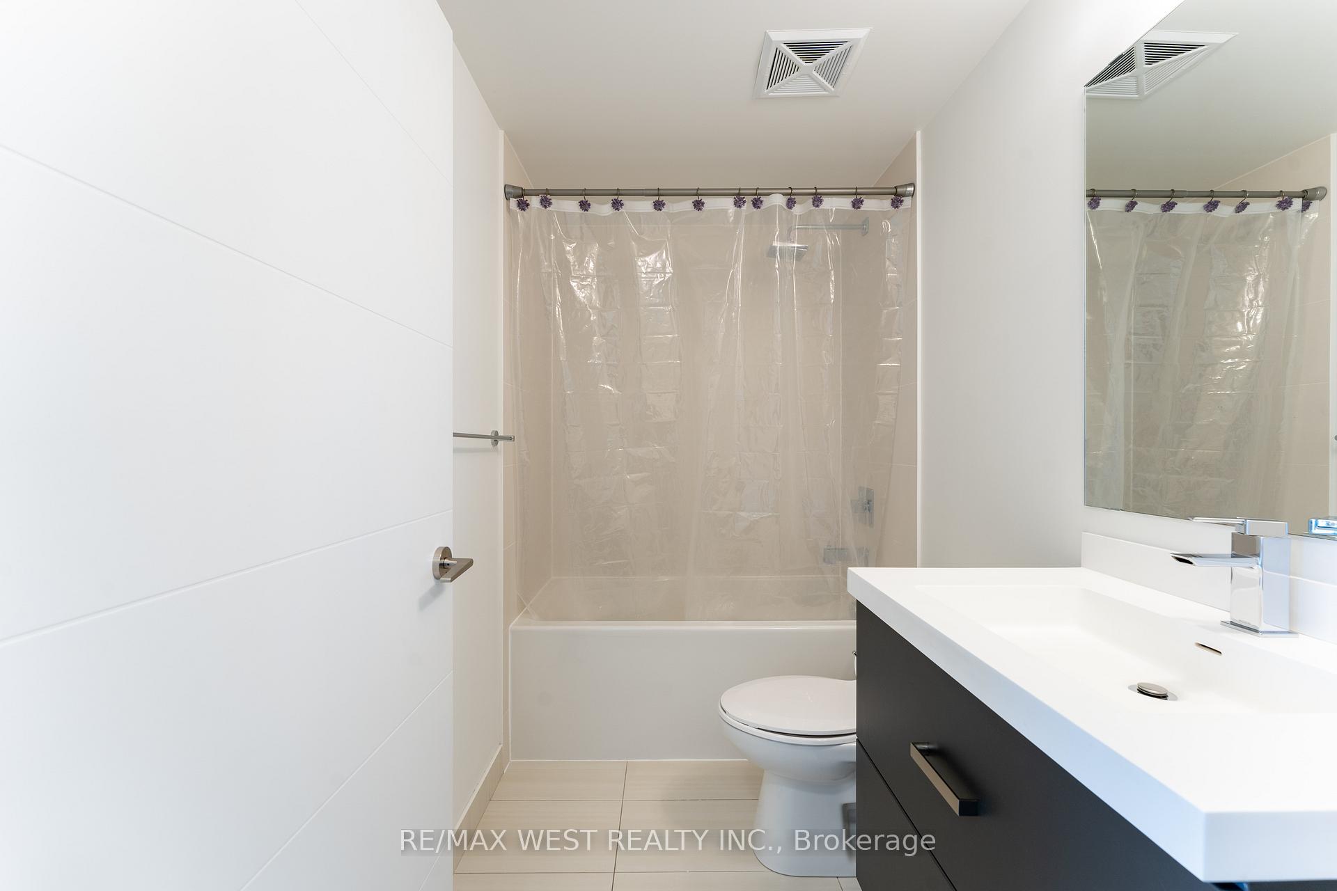 Photo 10 of Unit 3708, 50 Wellesley Street E, Toronto, Church-Yonge Corridor — HOMEH
