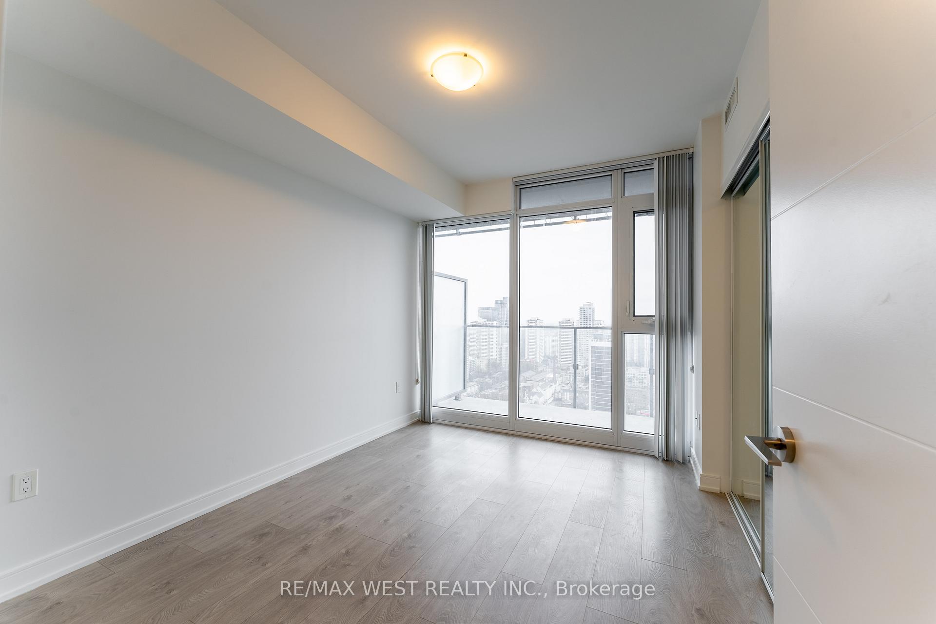 Photo 13 of Unit 3708, 50 Wellesley Street E, Toronto, Church-Yonge Corridor — HOMEH