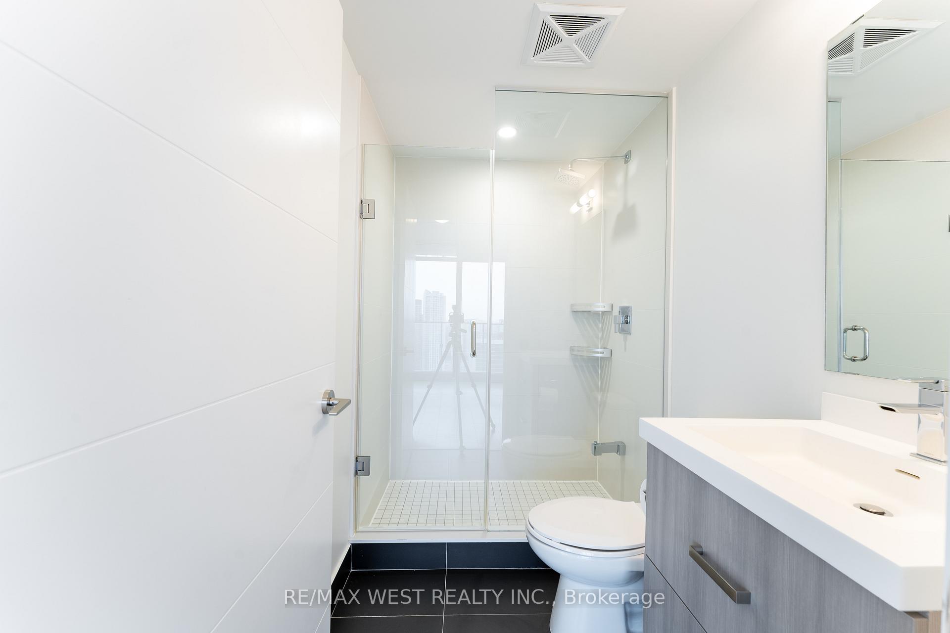 Photo 14 of Unit 3708, 50 Wellesley Street E, Toronto, Church-Yonge Corridor — HOMEH