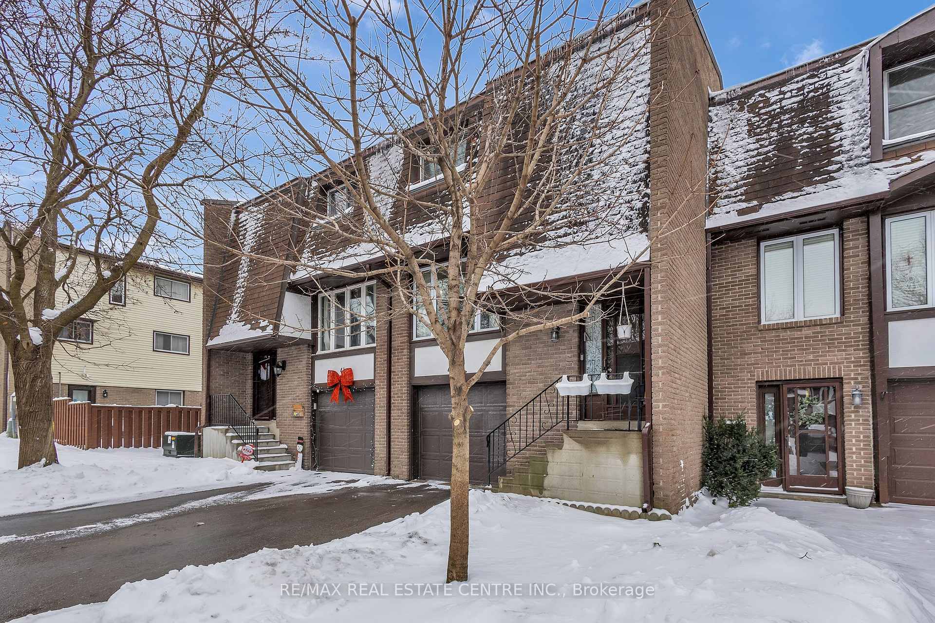 Photo 8 of Unit 44, 46 Cedarwoods Crescent, Kitchener, Vanier - Kitchener — HOMEH
