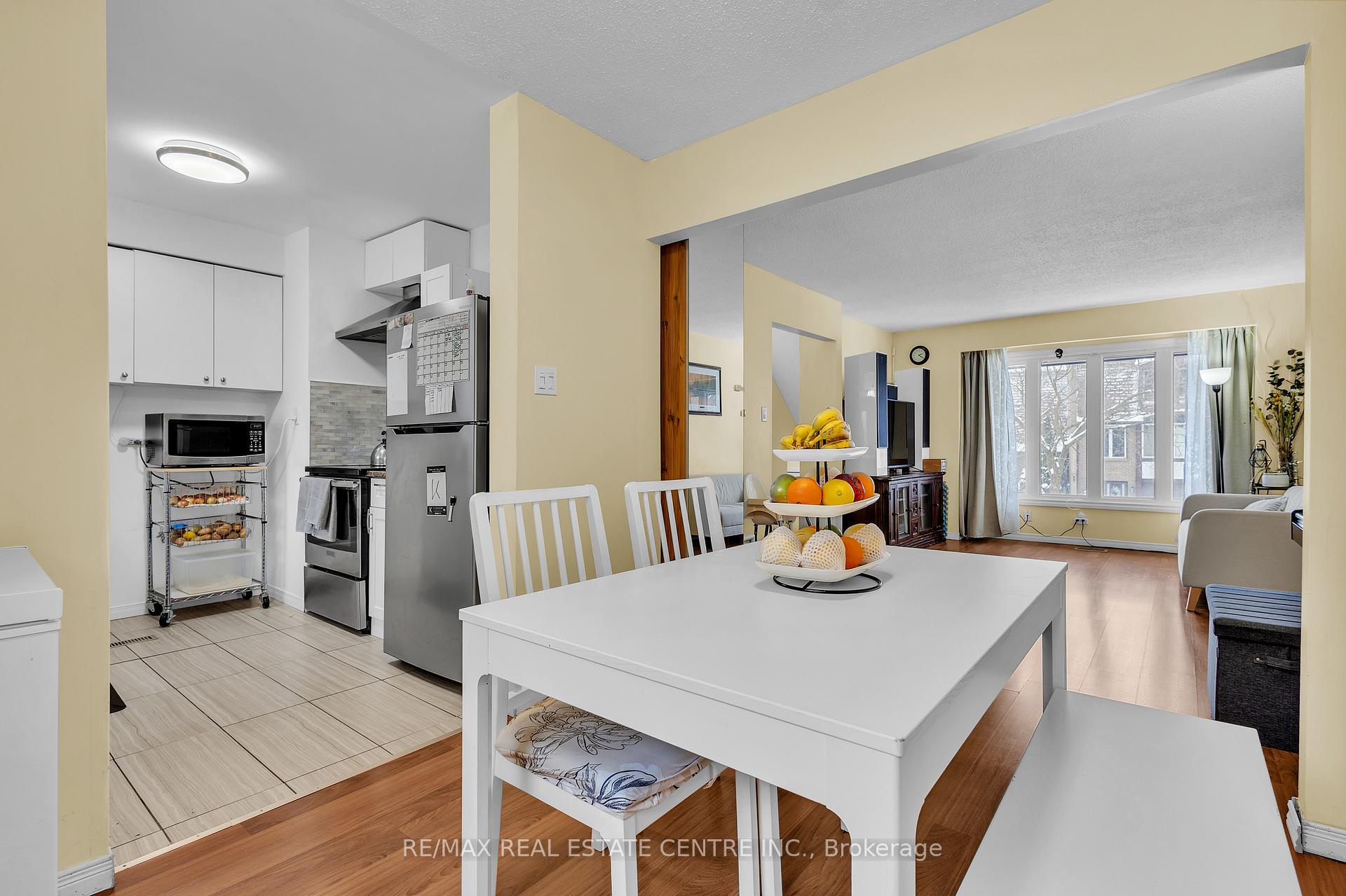 Photo 10 of Unit 44, 46 Cedarwoods Crescent, Kitchener, Vanier - Kitchener — HOMEH