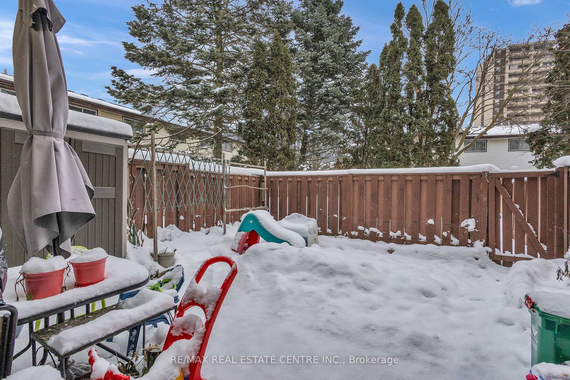 Photo 29 of Unit 44, 46 Cedarwoods Crescent, Kitchener, Vanier - Kitchener — HOMEH