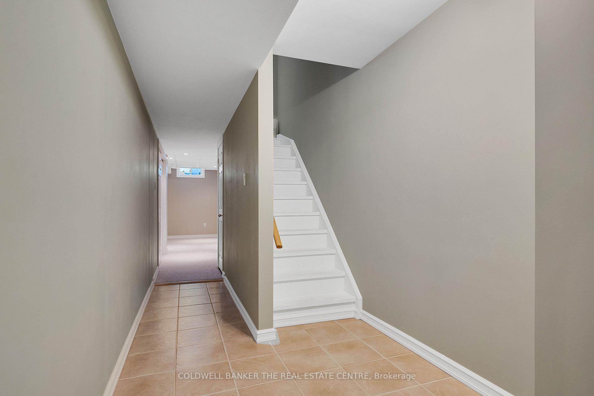 Photo 19 of Unit 34, 430 Mapleview Drive E, Barrie, Painswick South — HOMEH