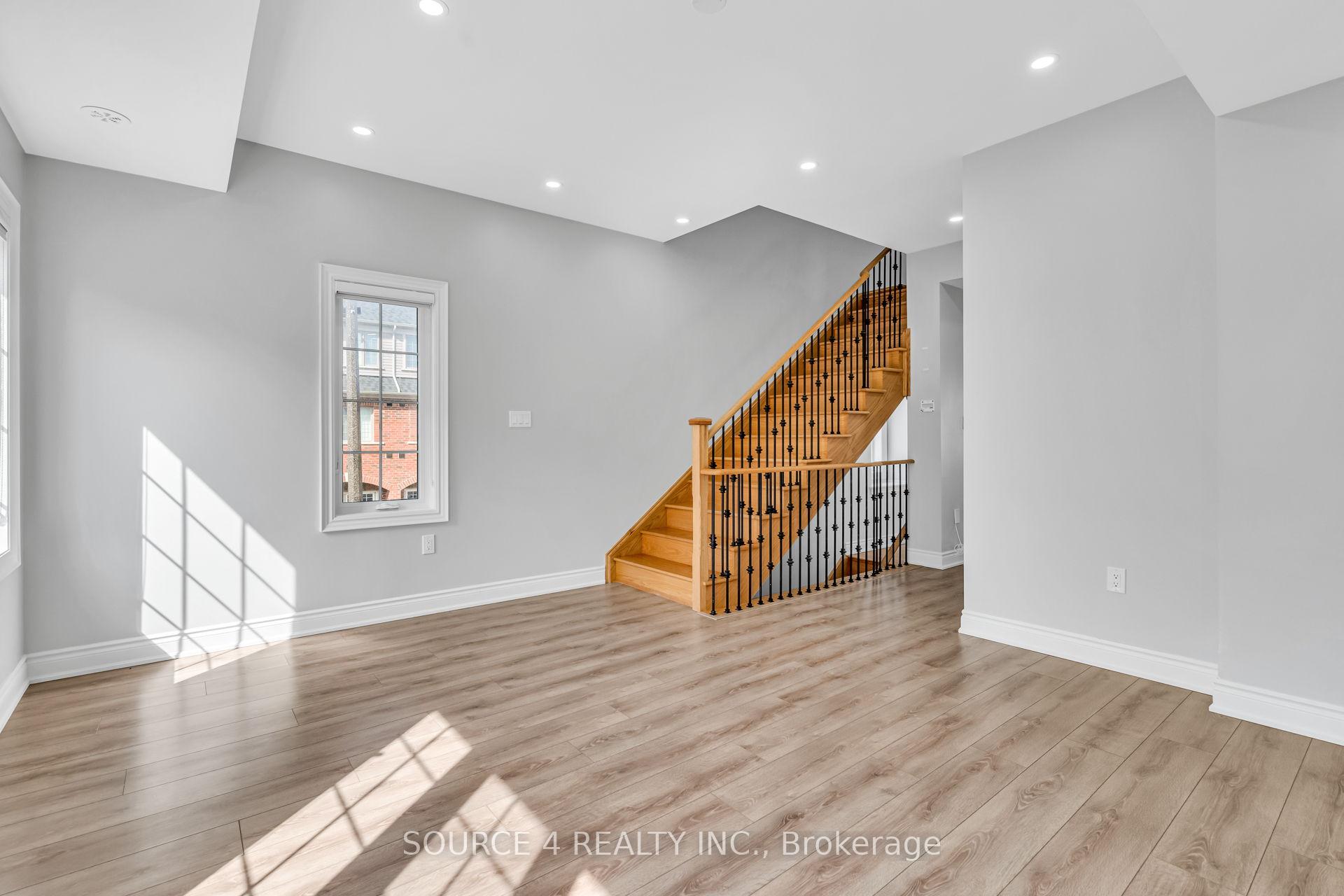 Photo 19 of Unit 107, 2563 Larida Path, Oshawa, Windfields — HOMEH