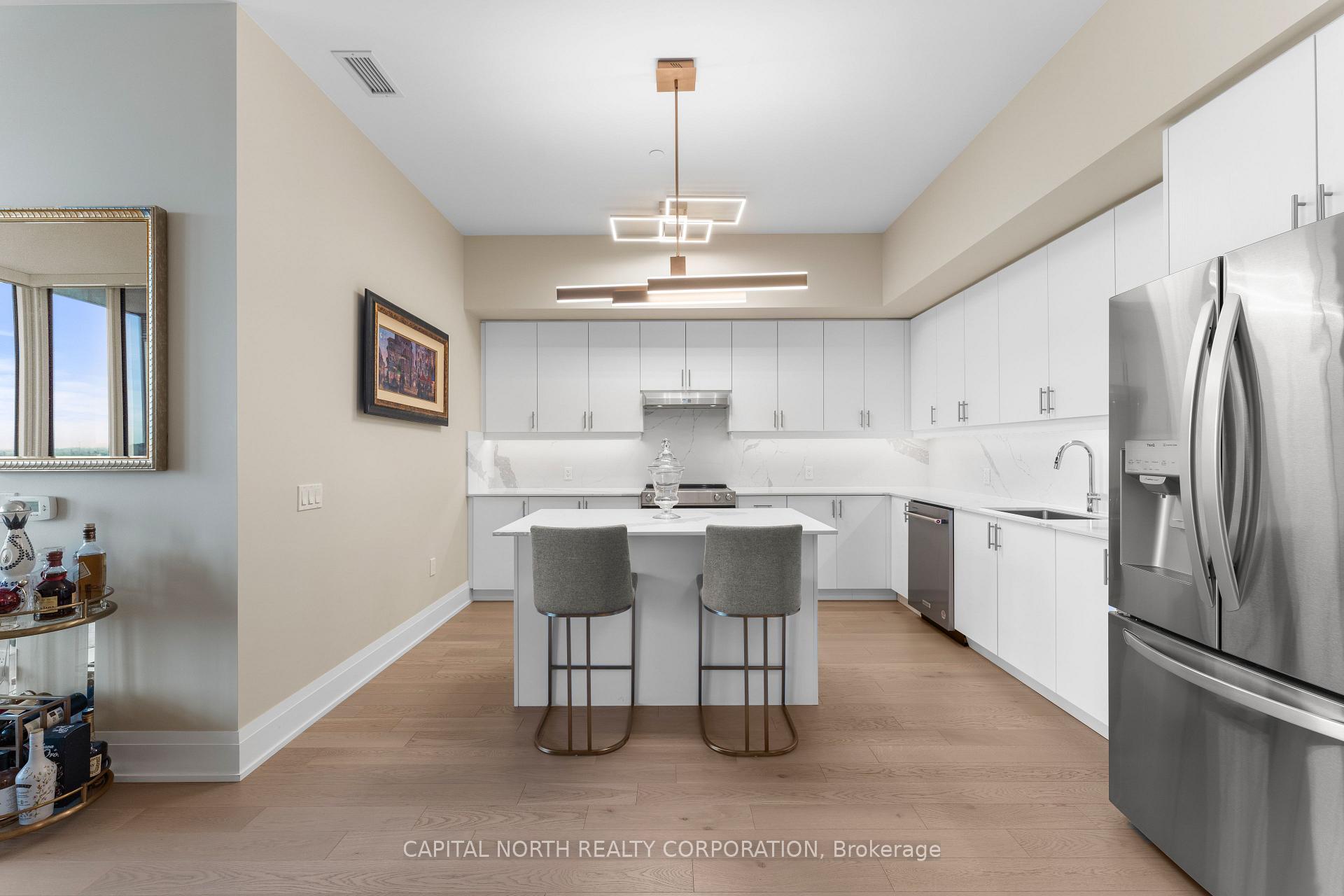 Photo 5 of Unit 610, 9000 Jane Street, Vaughan, Vellore Village — HOMEH