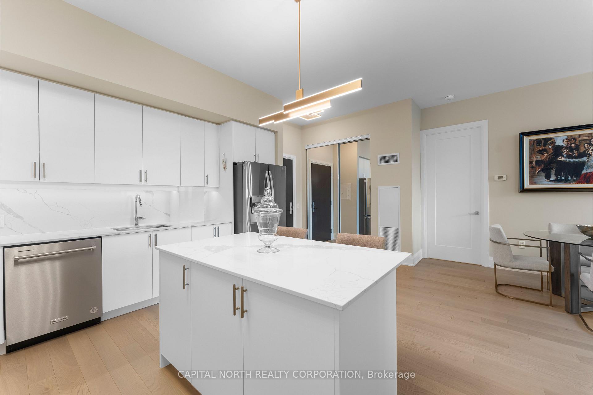 Photo 6 of Unit 610, 9000 Jane Street, Vaughan, Vellore Village — HOMEH