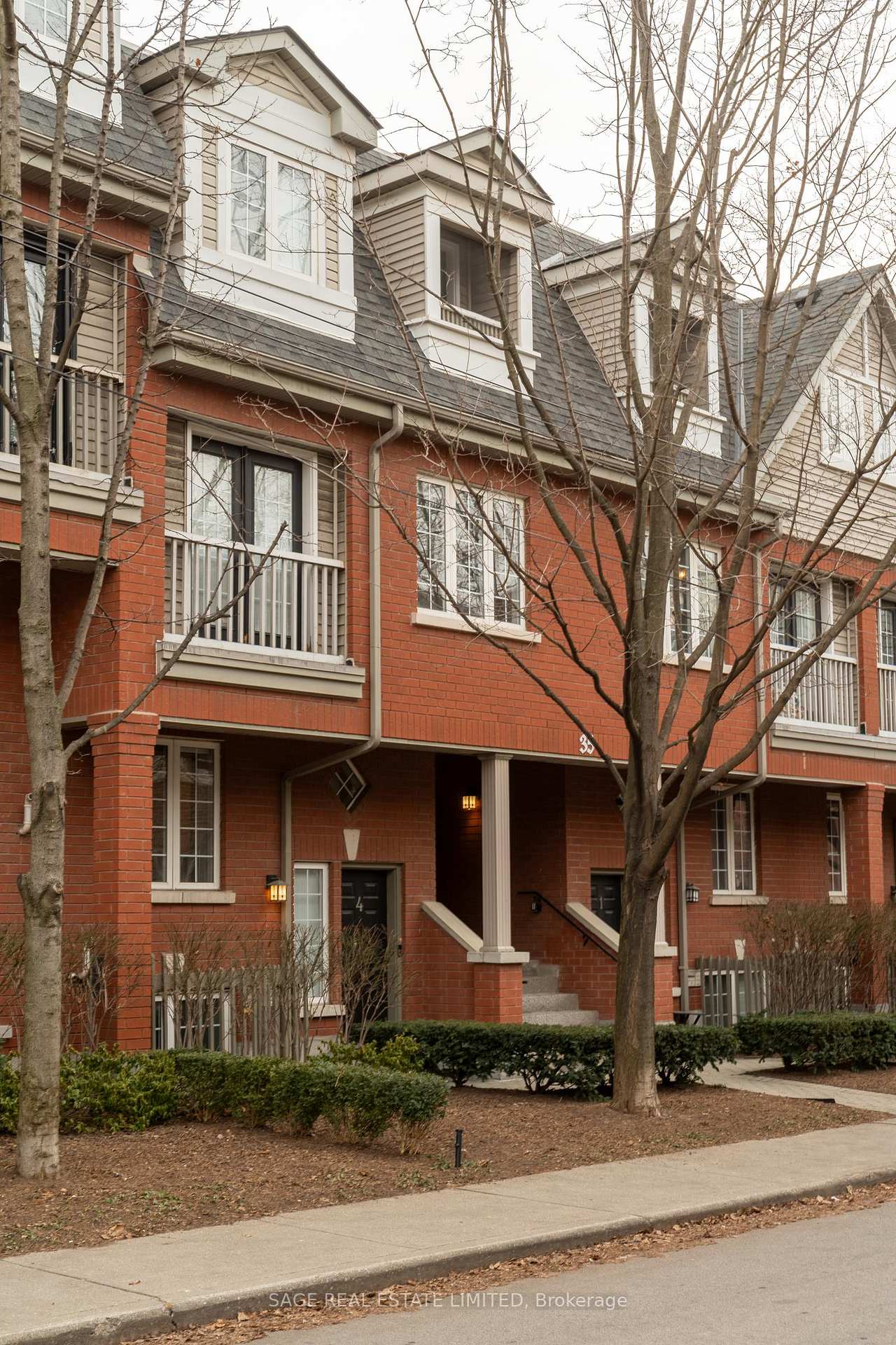 Photo 16 of Unit 4, 35 Massey Street, Toronto, Niagara — HOMEH