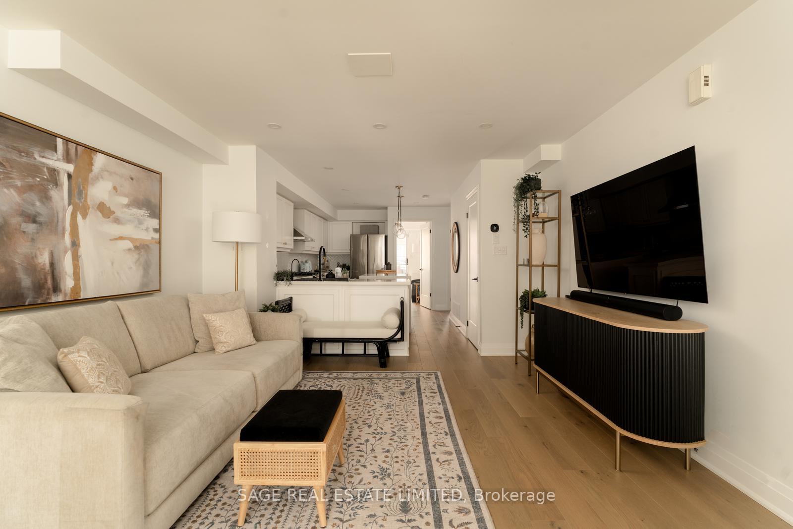 Photo 5 of Unit 4, 35 Massey Street, Toronto, Niagara — HOMEH