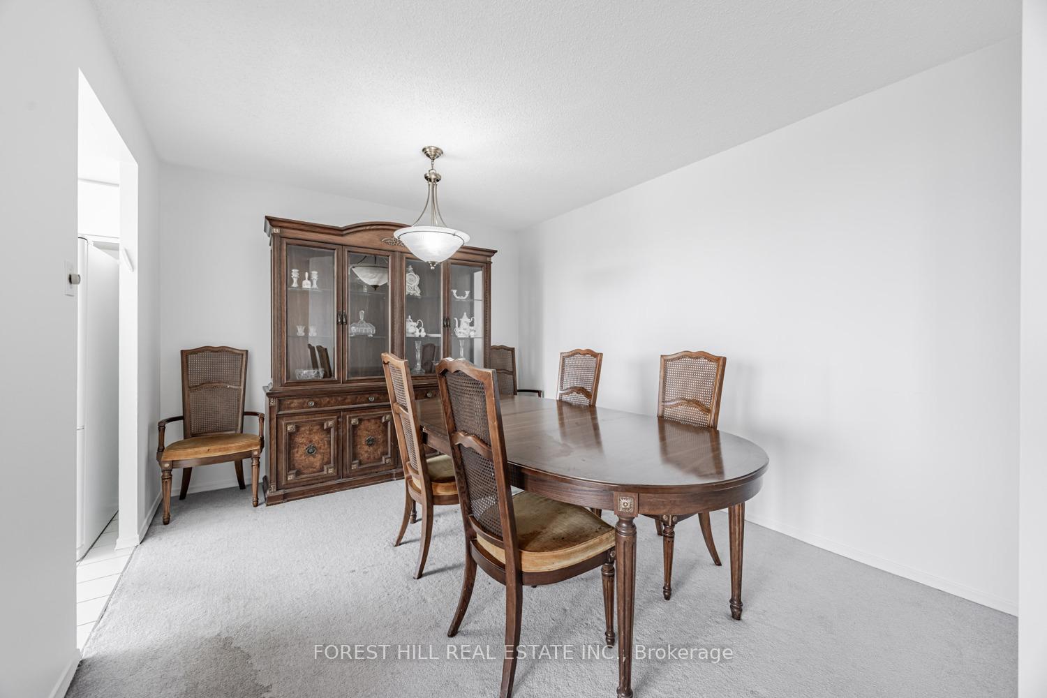 Photo 9 of Unit 609, 7420 Bathurst Street, Vaughan, Brownridge — HOMEH