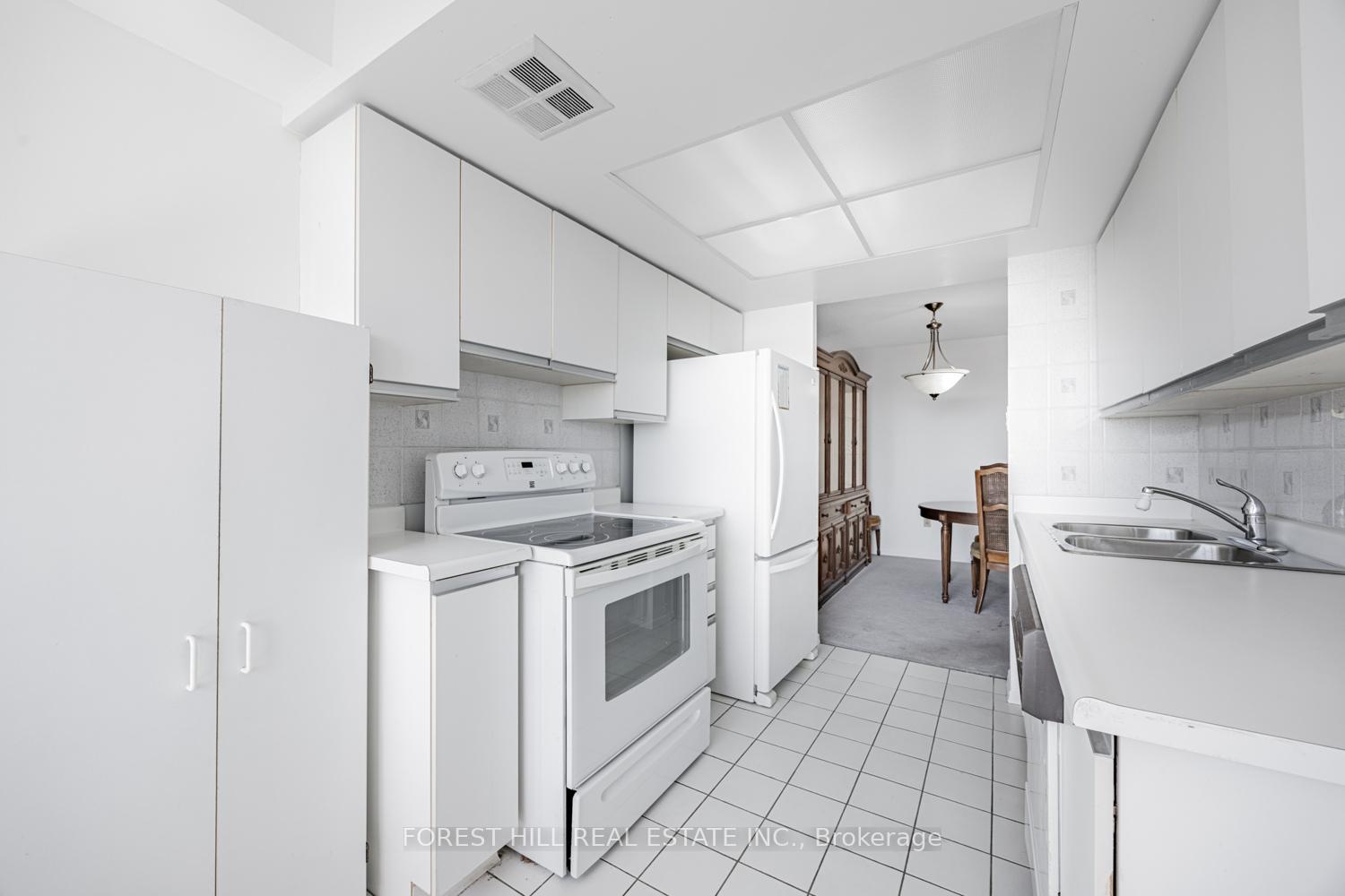 Photo 11 of Unit 609, 7420 Bathurst Street, Vaughan, Brownridge — HOMEH