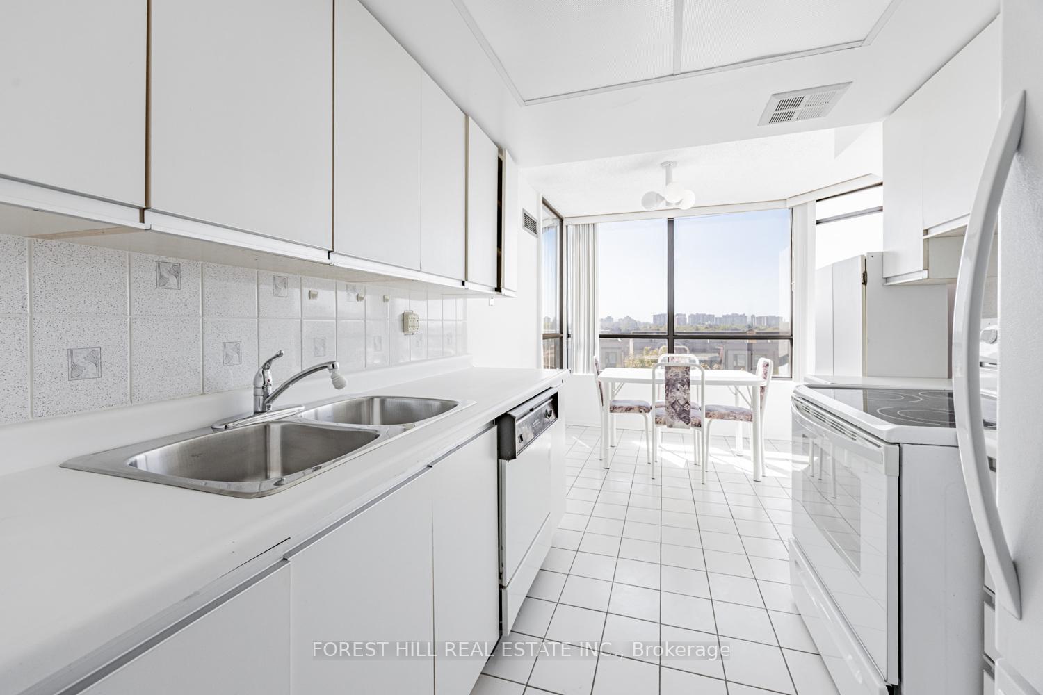 Photo 14 of Unit 609, 7420 Bathurst Street, Vaughan, Brownridge — HOMEH