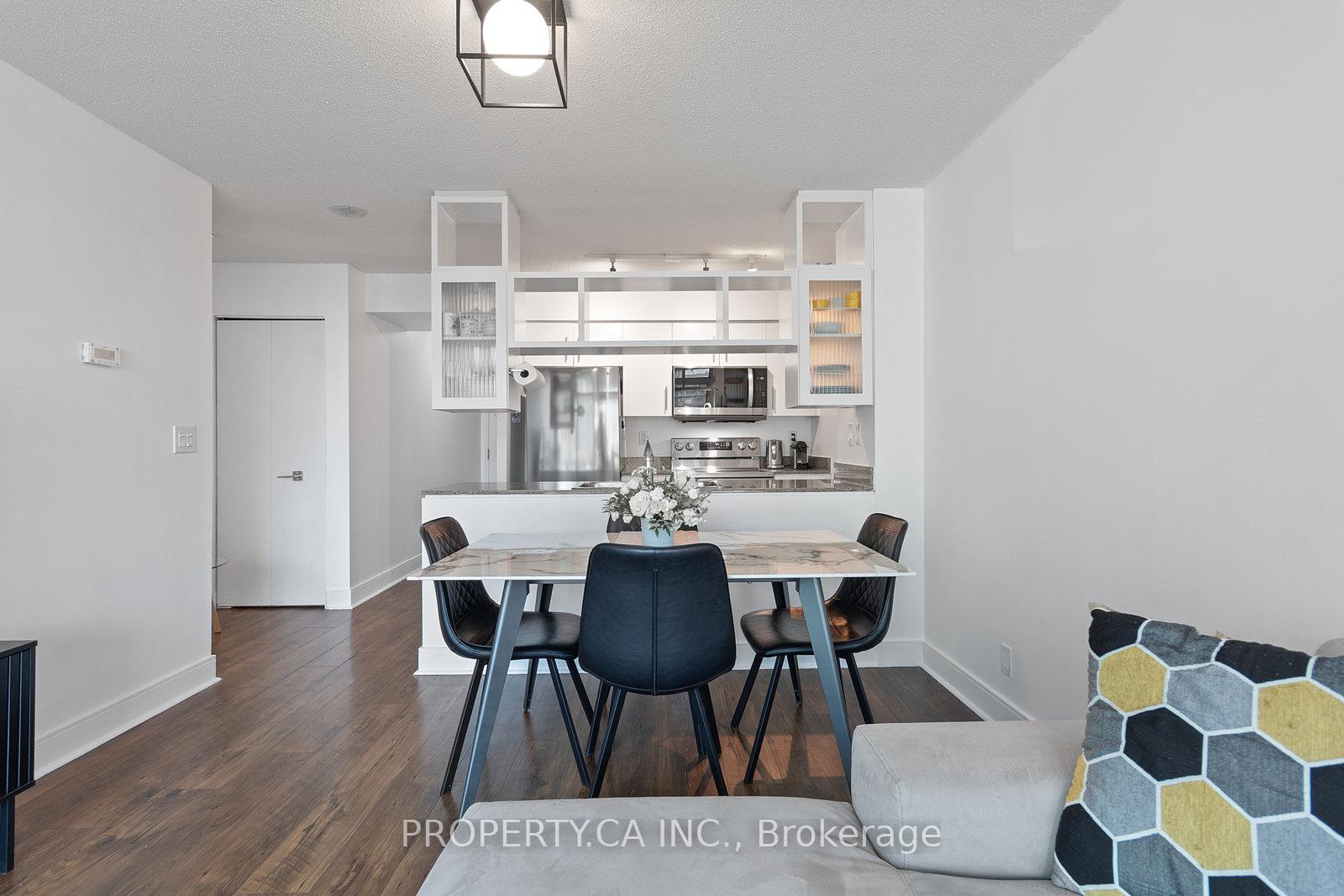 Photo 7 of Unit 1108, 397 Front Street, Toronto, Waterfront Communities — HOMEH