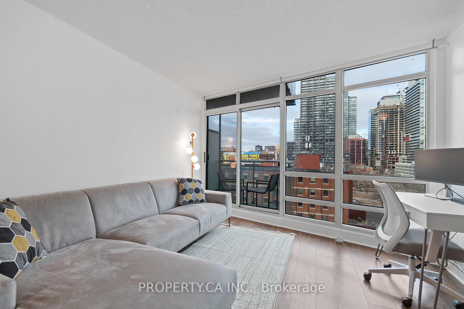 Photo 13 of Unit 1108, 397 Front Street, Toronto, Waterfront Communities — HOMEH