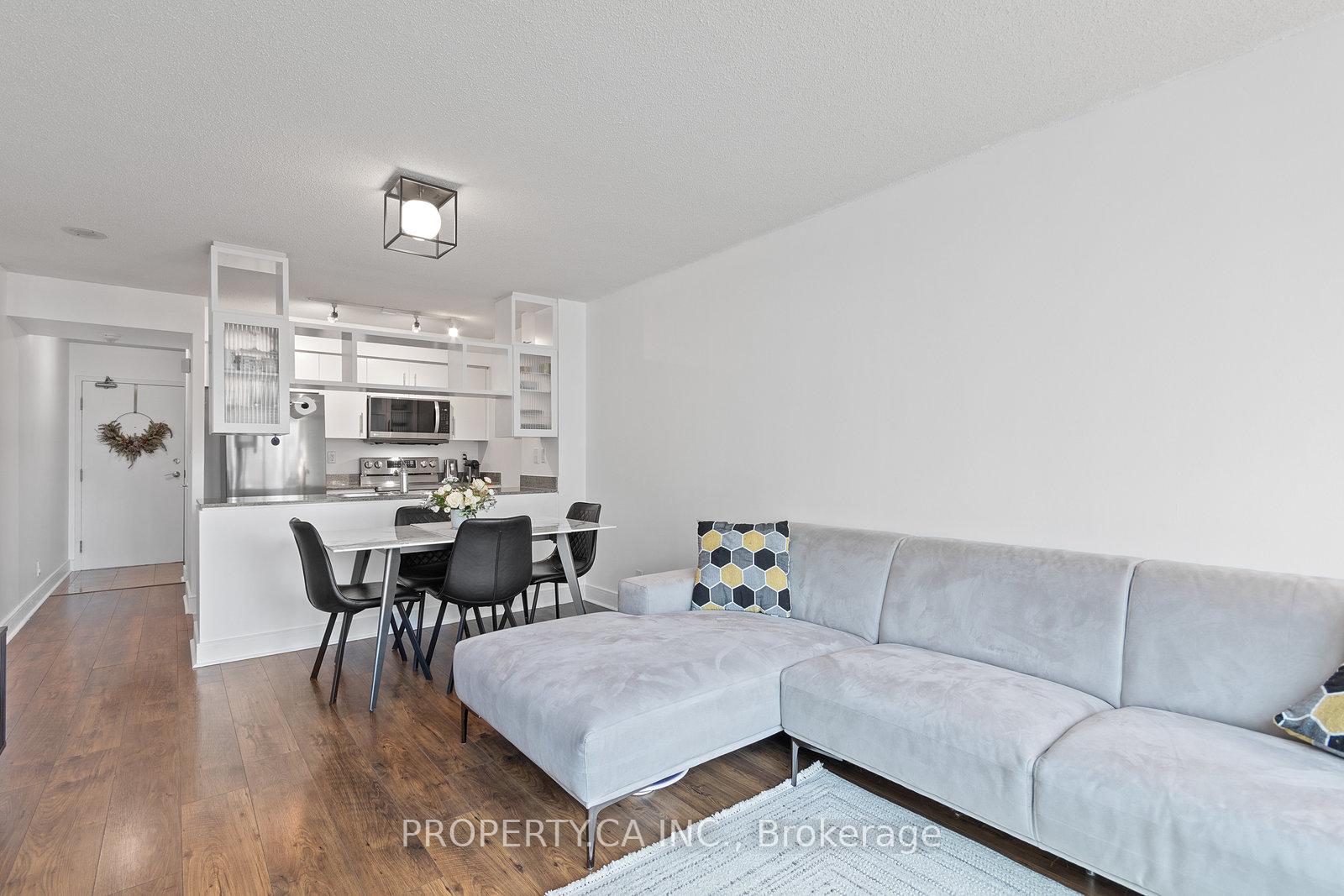 Photo 11 of Unit 1108, 397 Front Street, Toronto, Waterfront Communities — HOMEH