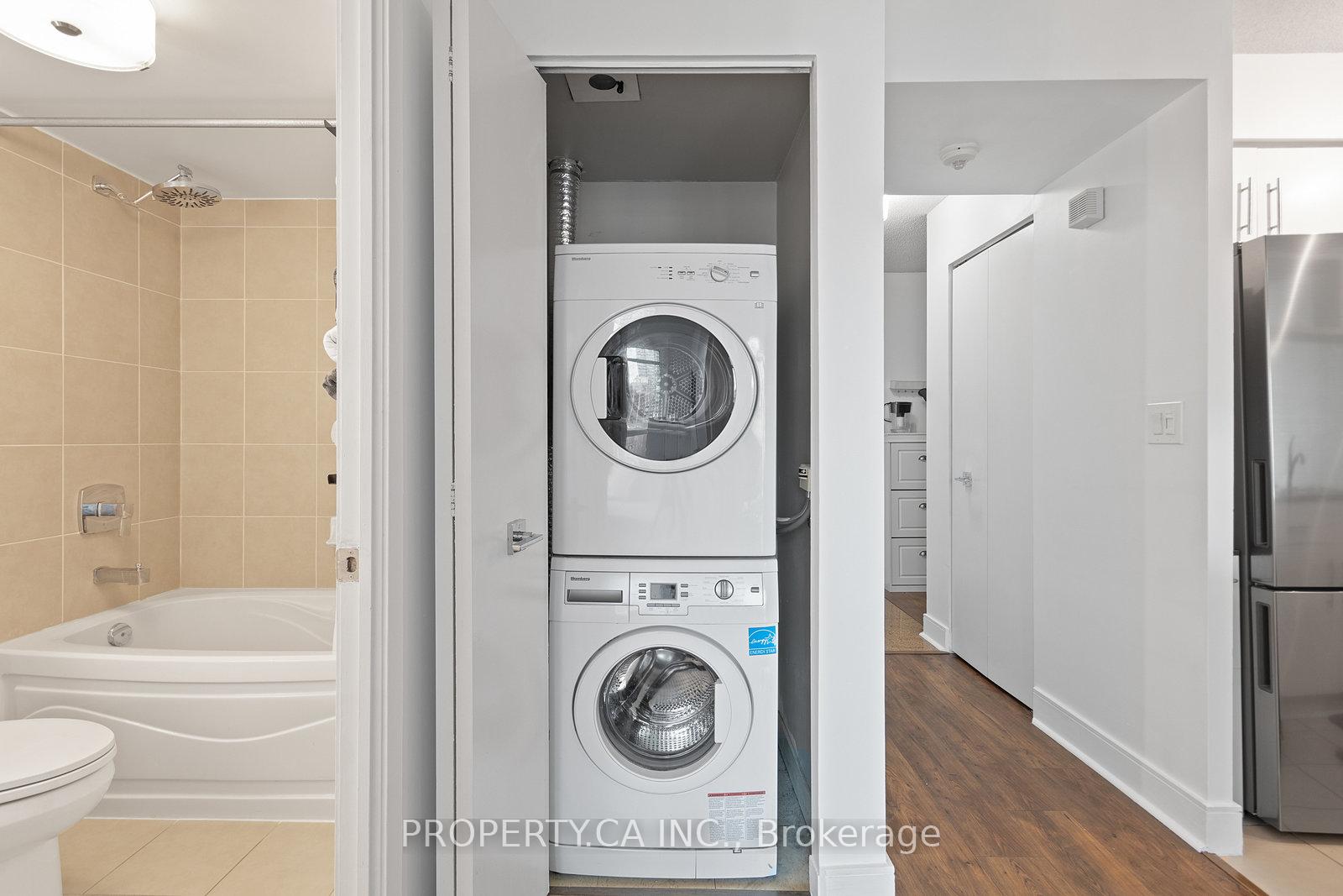 Photo 17 of Unit 1108, 397 Front Street, Toronto, Waterfront Communities — HOMEH