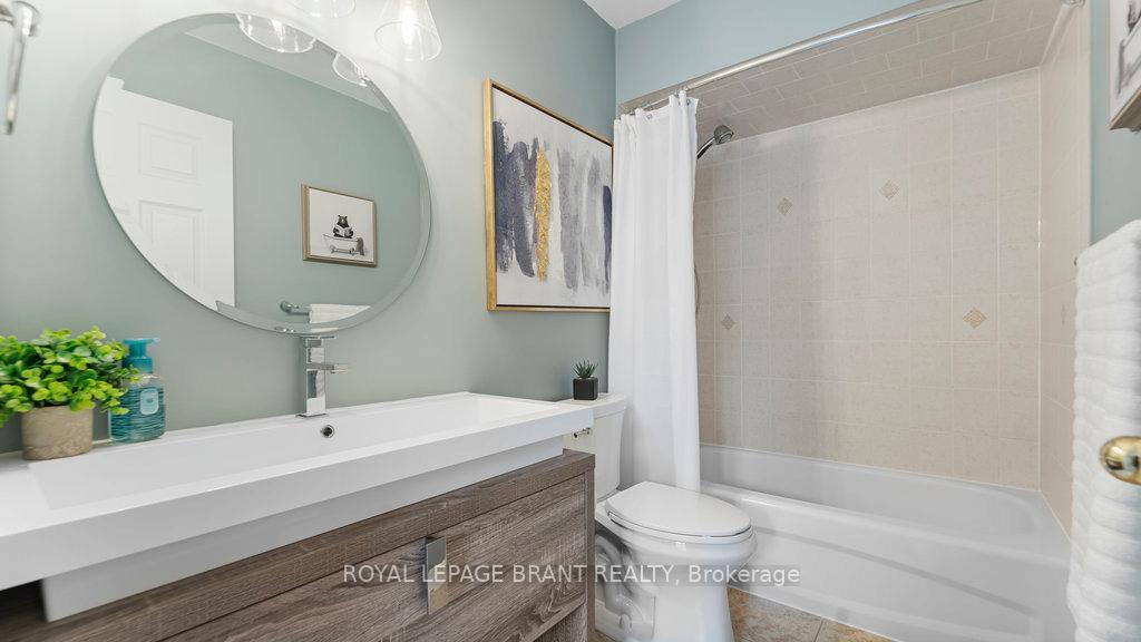 Photo 25 of Unit 5, 7 Southside Place, Hamilton, Mountview — HOMEH