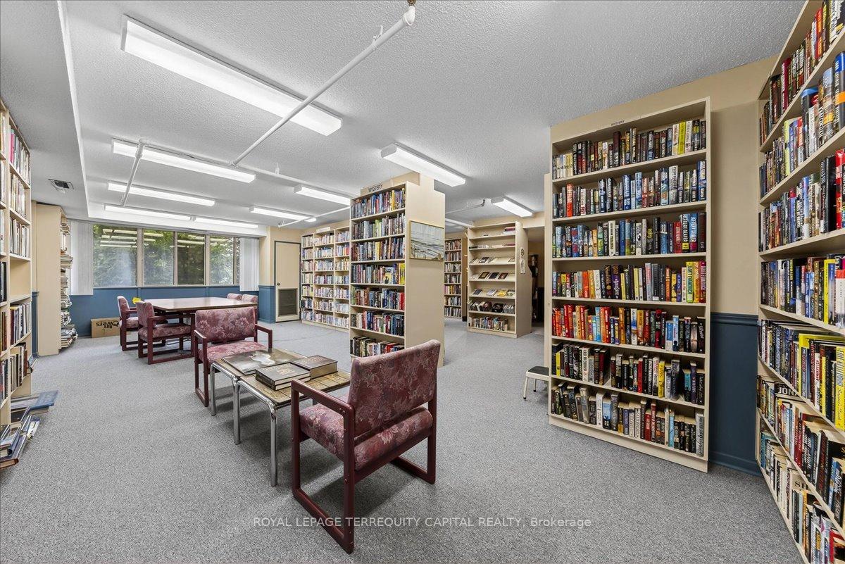 Photo 33 of Unit 909, 8111 Yonge Street, Markham, Royal Orchard — HOMEH