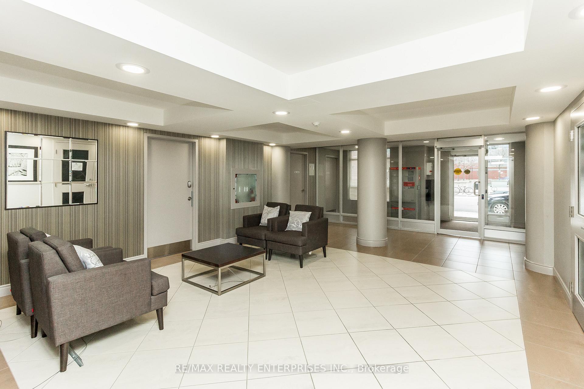 Photo 1 of Unit 810, 330 Adelaide Street E, Toronto, Moss Park — HOMEH