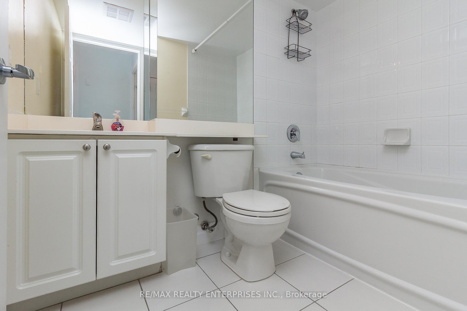 Photo 23 of Unit 810, 330 Adelaide Street E, Toronto, Moss Park — HOMEH