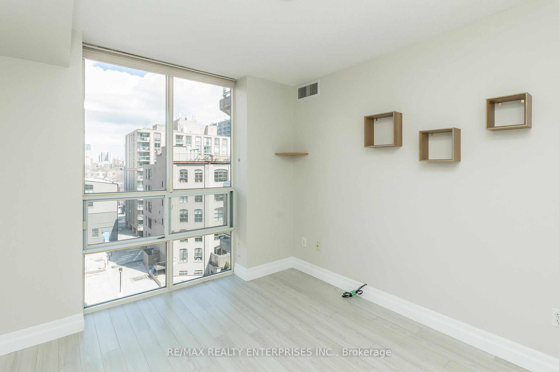 Photo 18 of Unit 810, 330 Adelaide Street E, Toronto, Moss Park — HOMEH