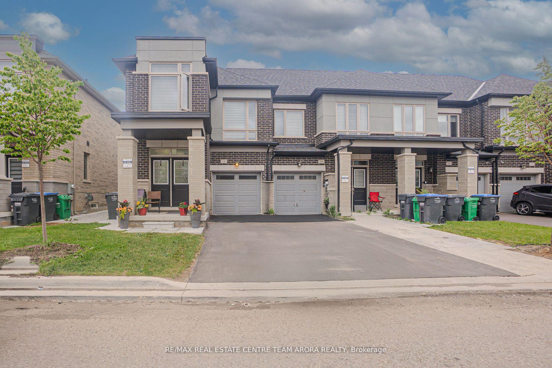 Front of Unit Bsmt, 18 Donald Ficht Crescent