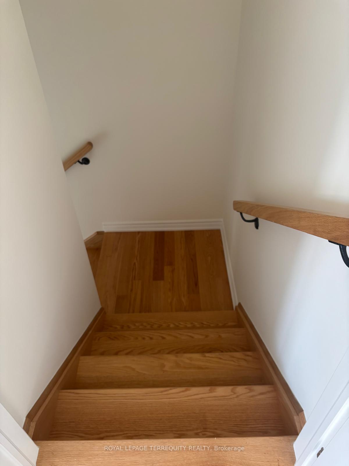 Photo 19 of 2540 Hibiscus Drive E, Pickering, Rural Pickering — HOMEH